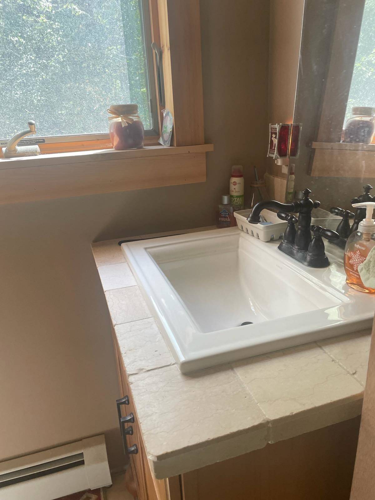 Arlington, VT 05252,114 Colebrook RD