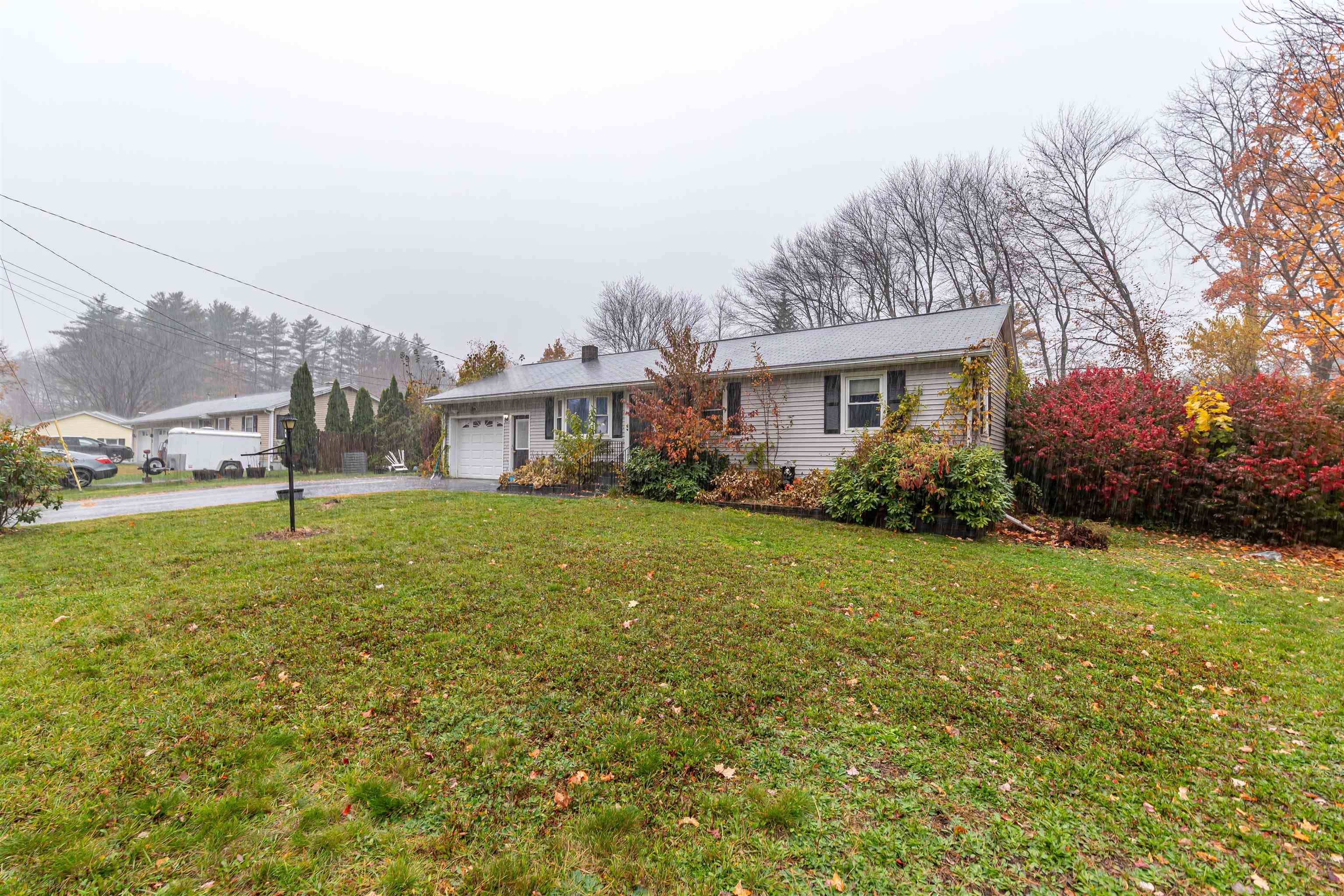 Allenstown, NH 03275,6 Meadow LN