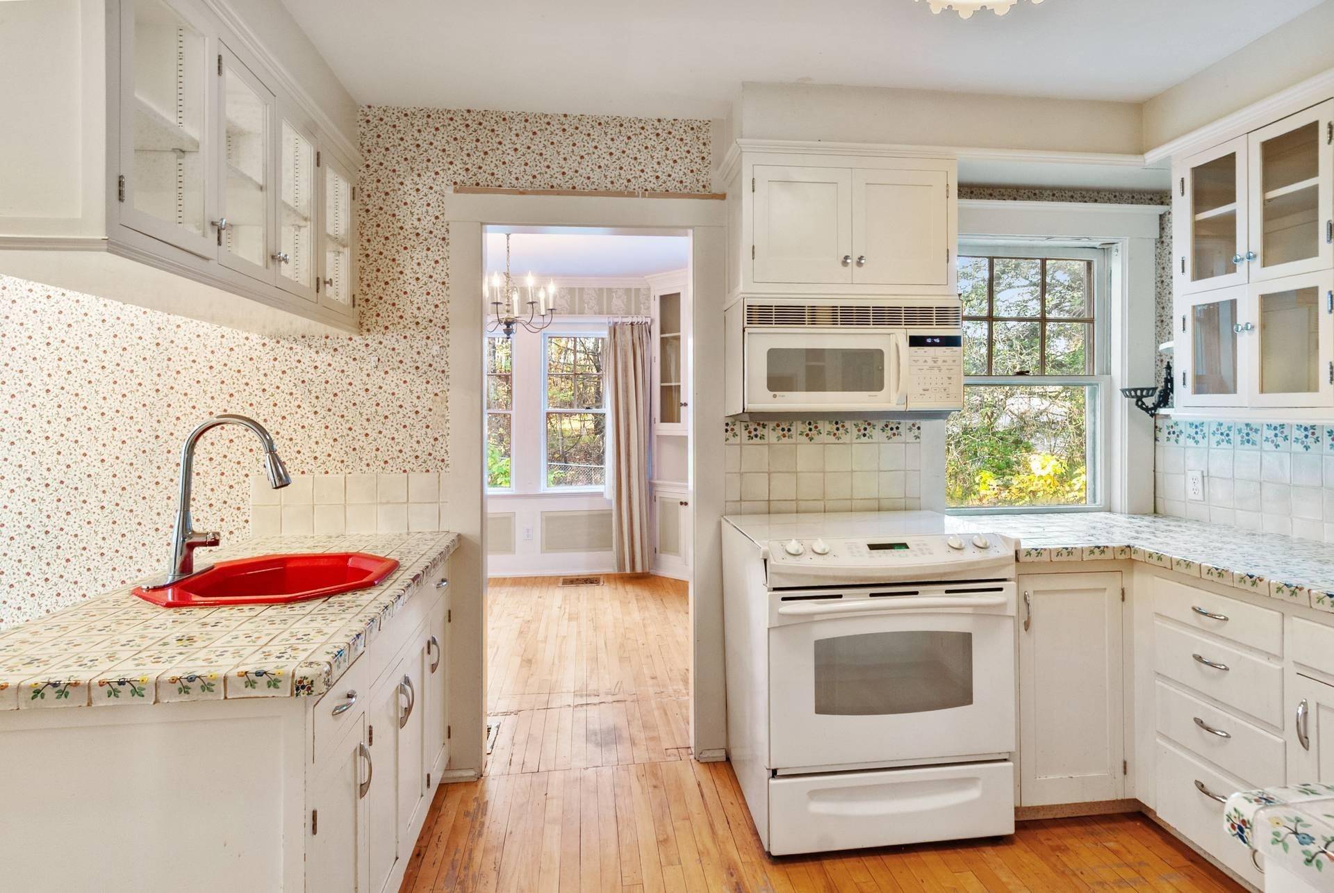 Woodstock, VT 05091,598 East Woodstock RD