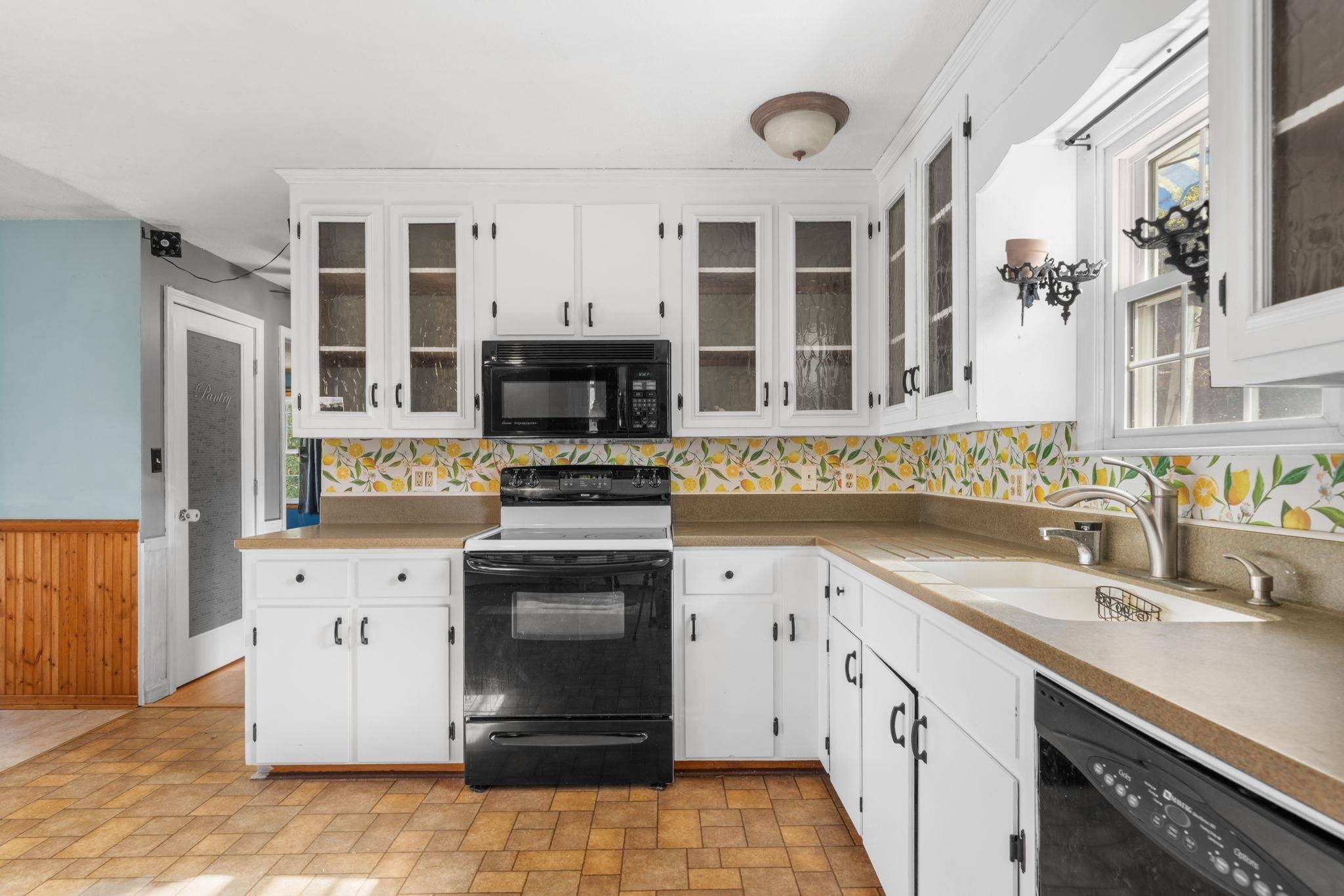 Claremont, NH 03743,5 Nel Mar HTS