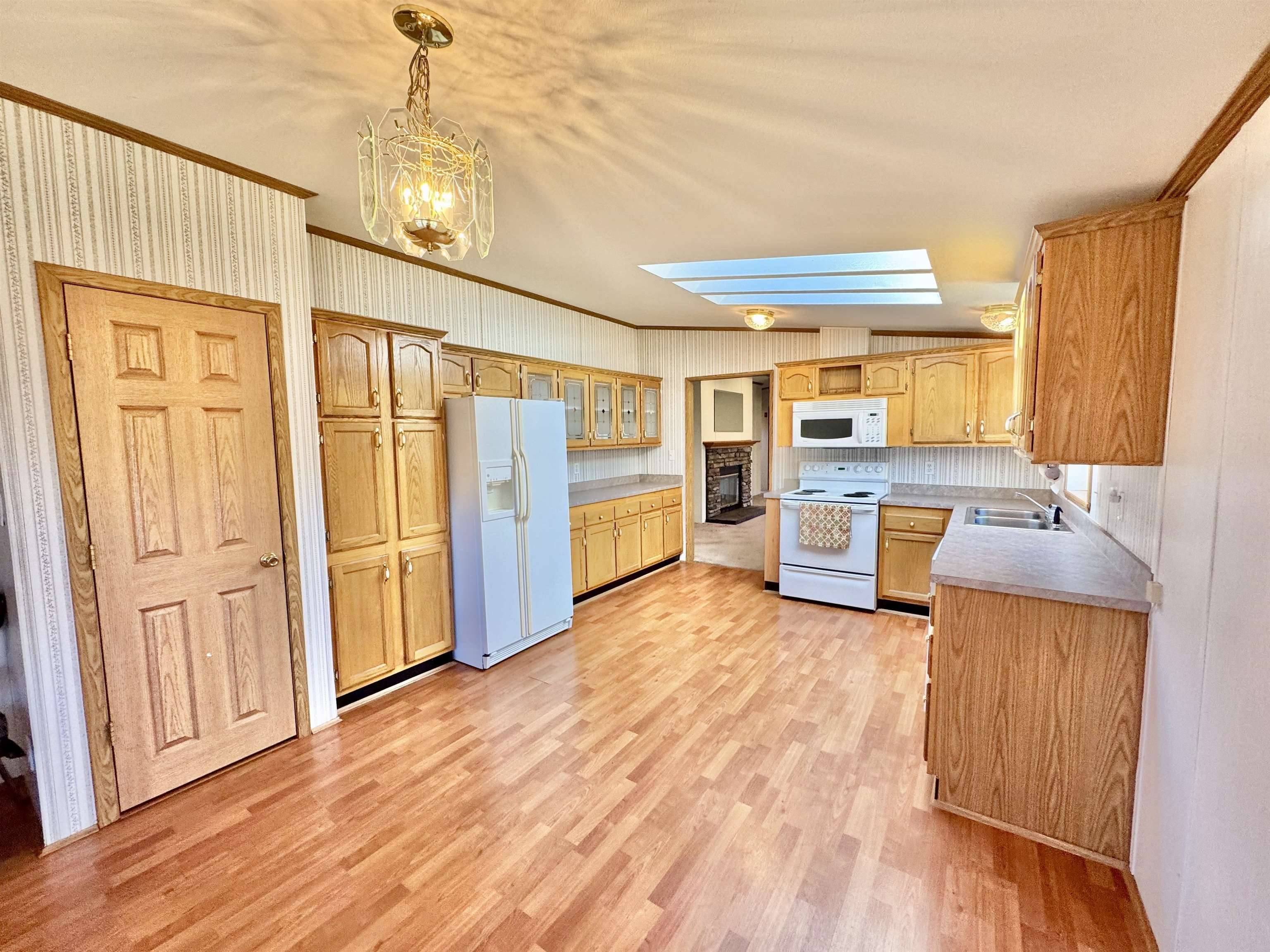 Haverhill, NH 03774,26 Partridge LN