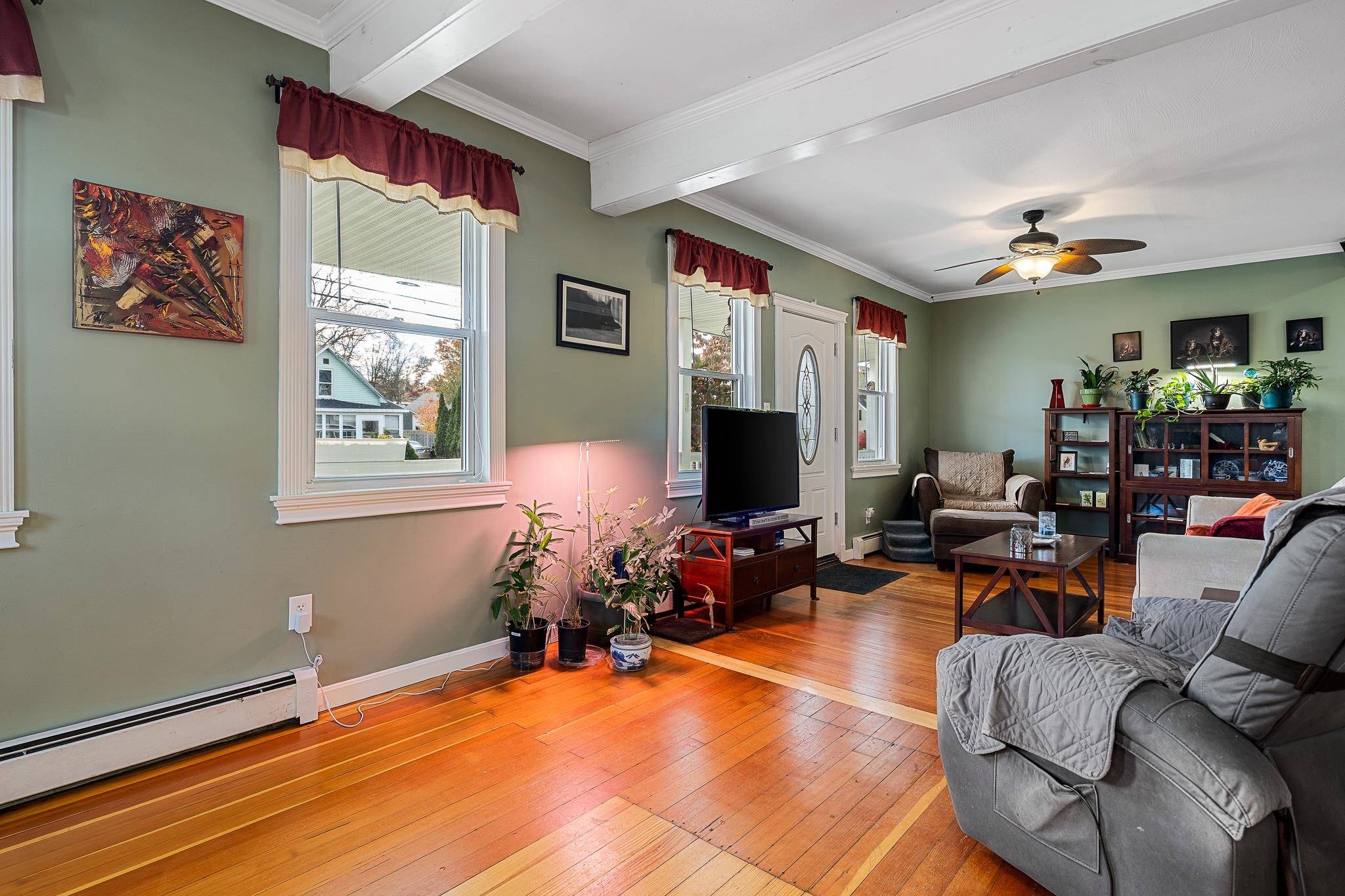 Manchester, NH 03103,202 Mitchell ST