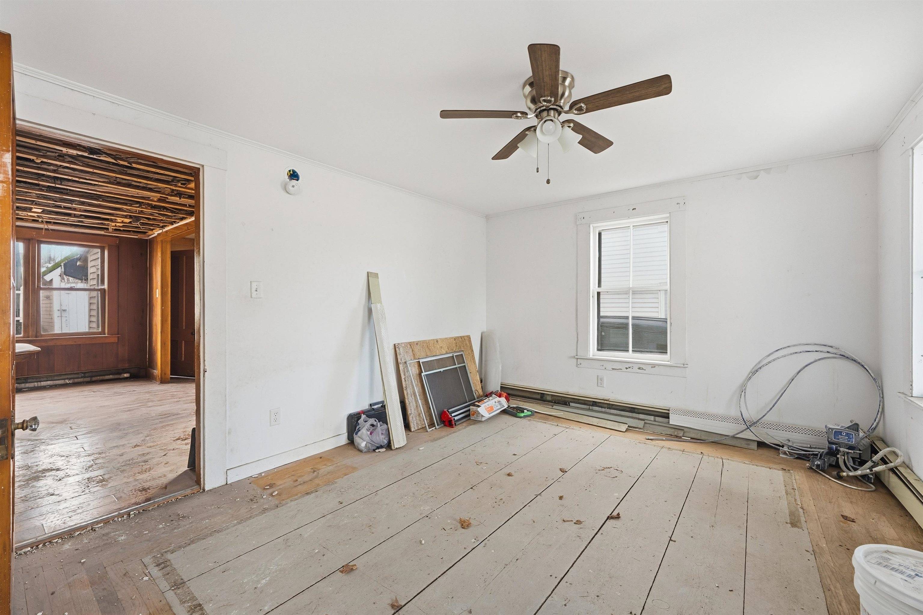 Pembroke, NH 03275,12-14 Church ST #12,14