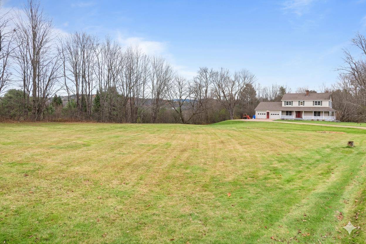 Essex, VT 05452,291 Old Stage RD