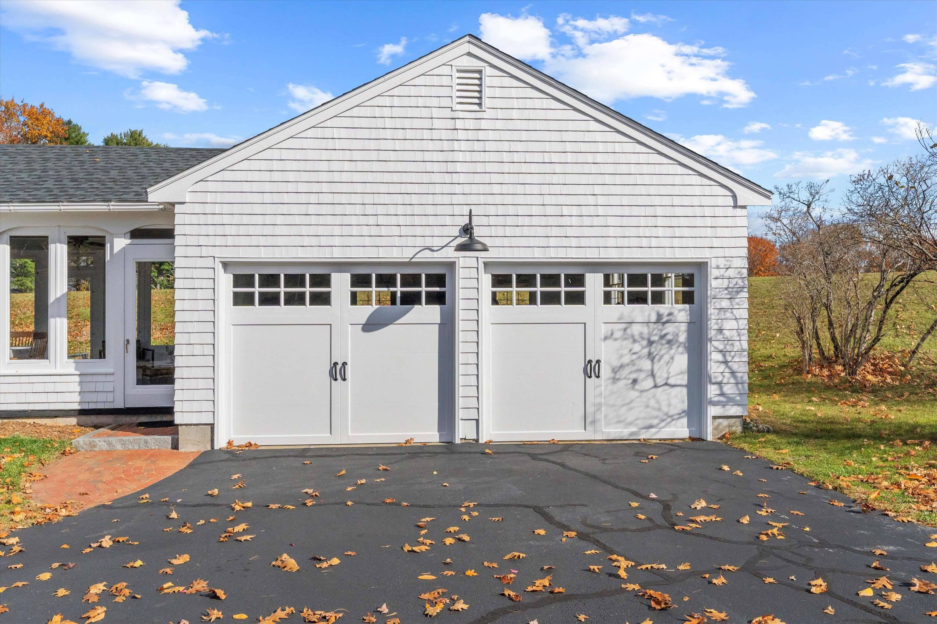 Bow, NH 03304,490 Page RD