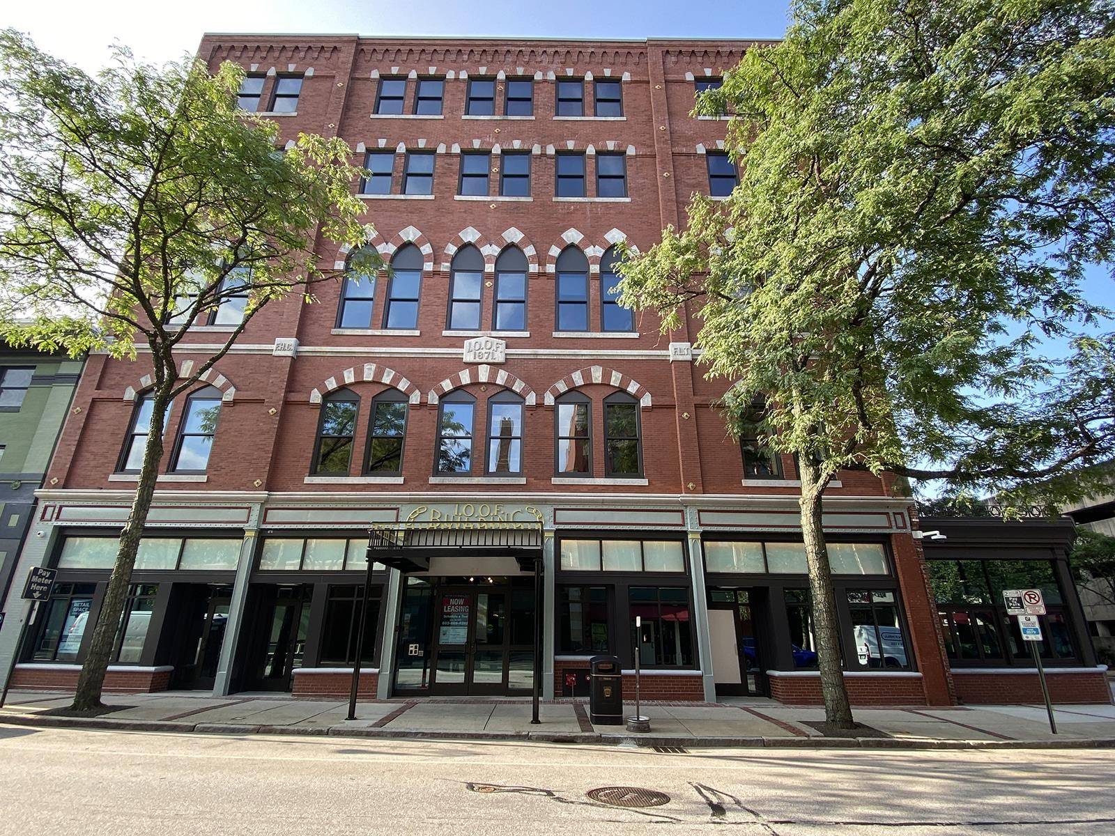 Manchester, NH 03101,83 Hanover ST #202