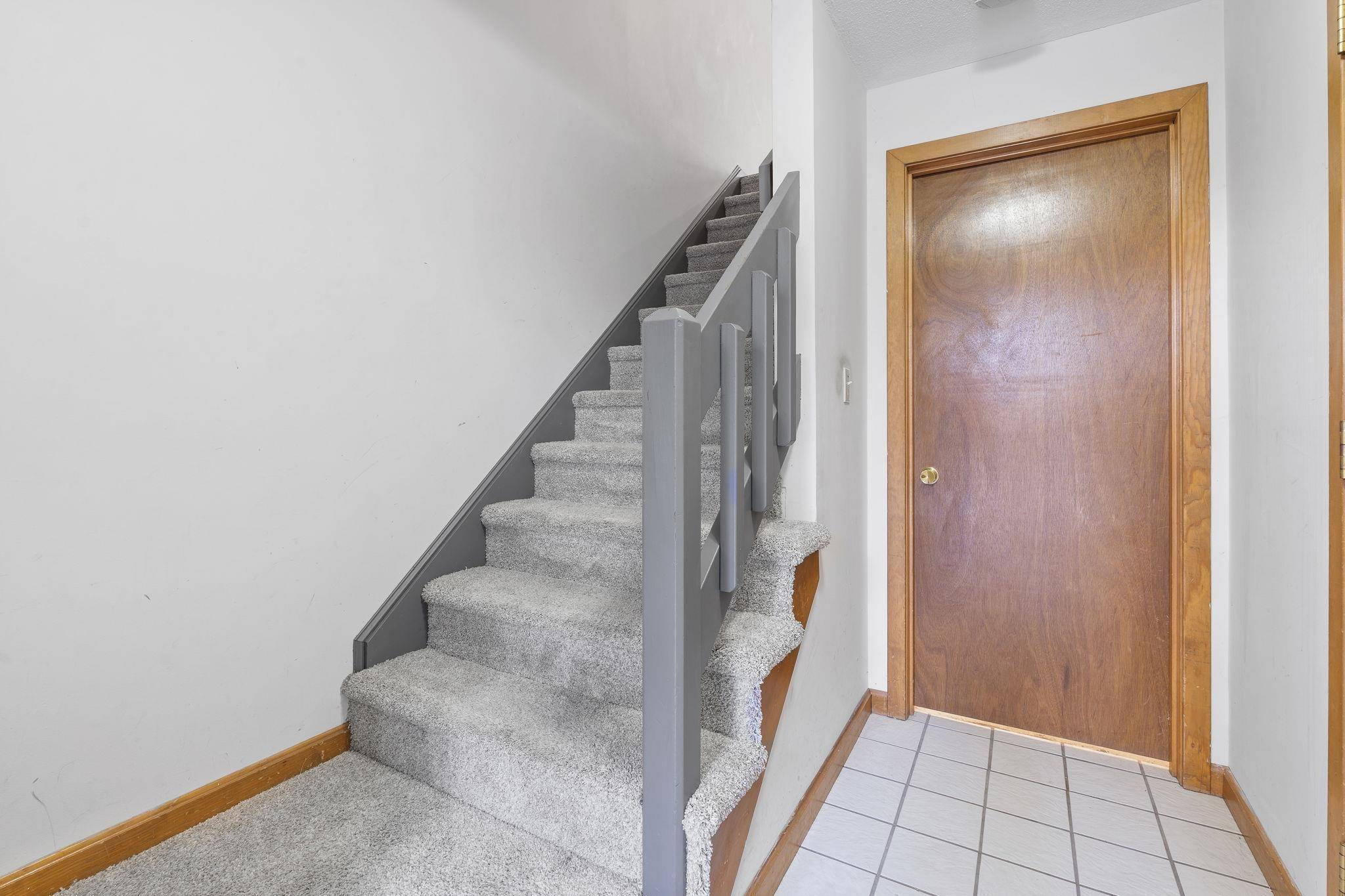 Derry, NH 03038,4 Newells Meadow LN #Unit 2