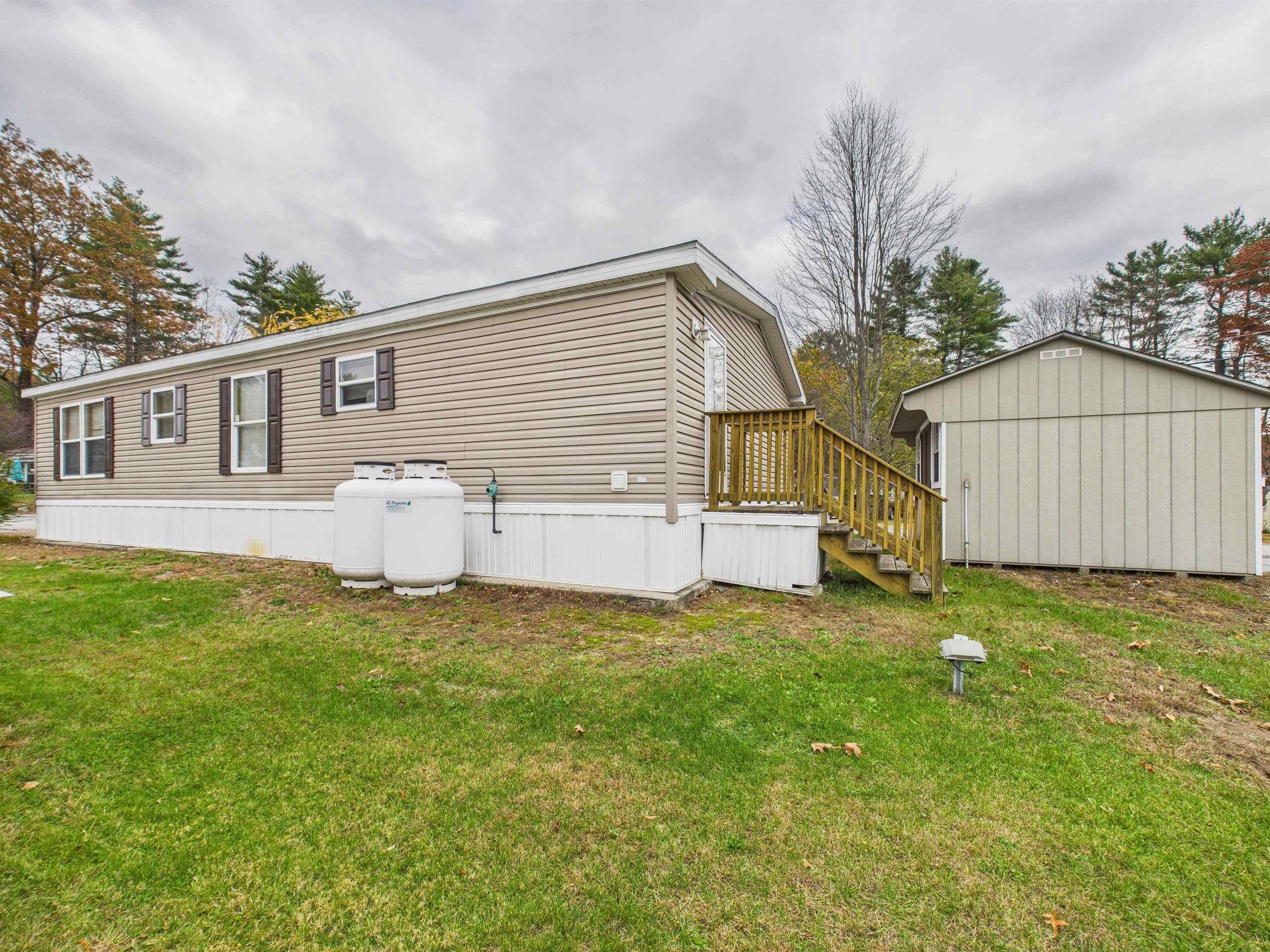 Keene, NH 03431,11 Nut Hatch LN