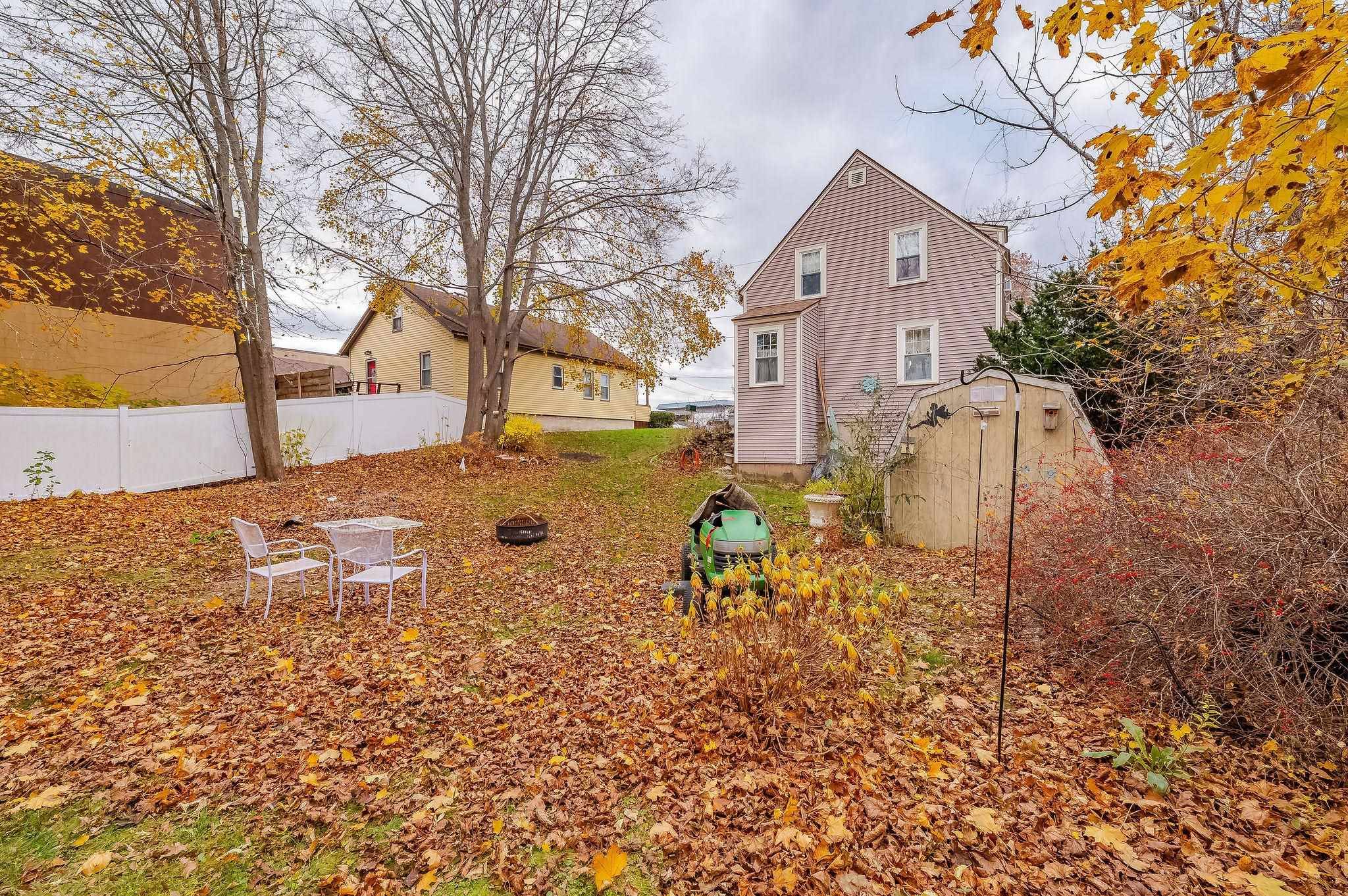 Rochester, NH 03867,15 Linden ST