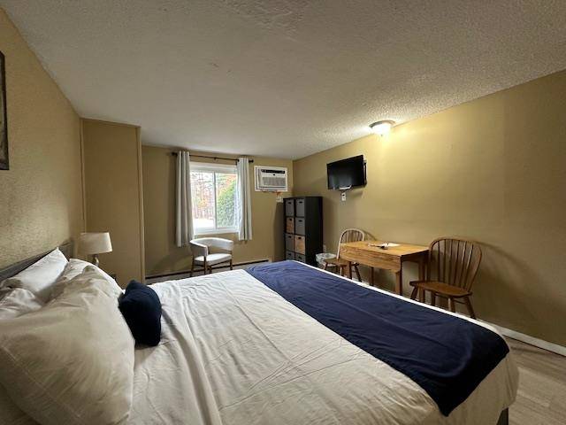 Conway, NH 03860,2955 White Mountain HWY #106 (W5)