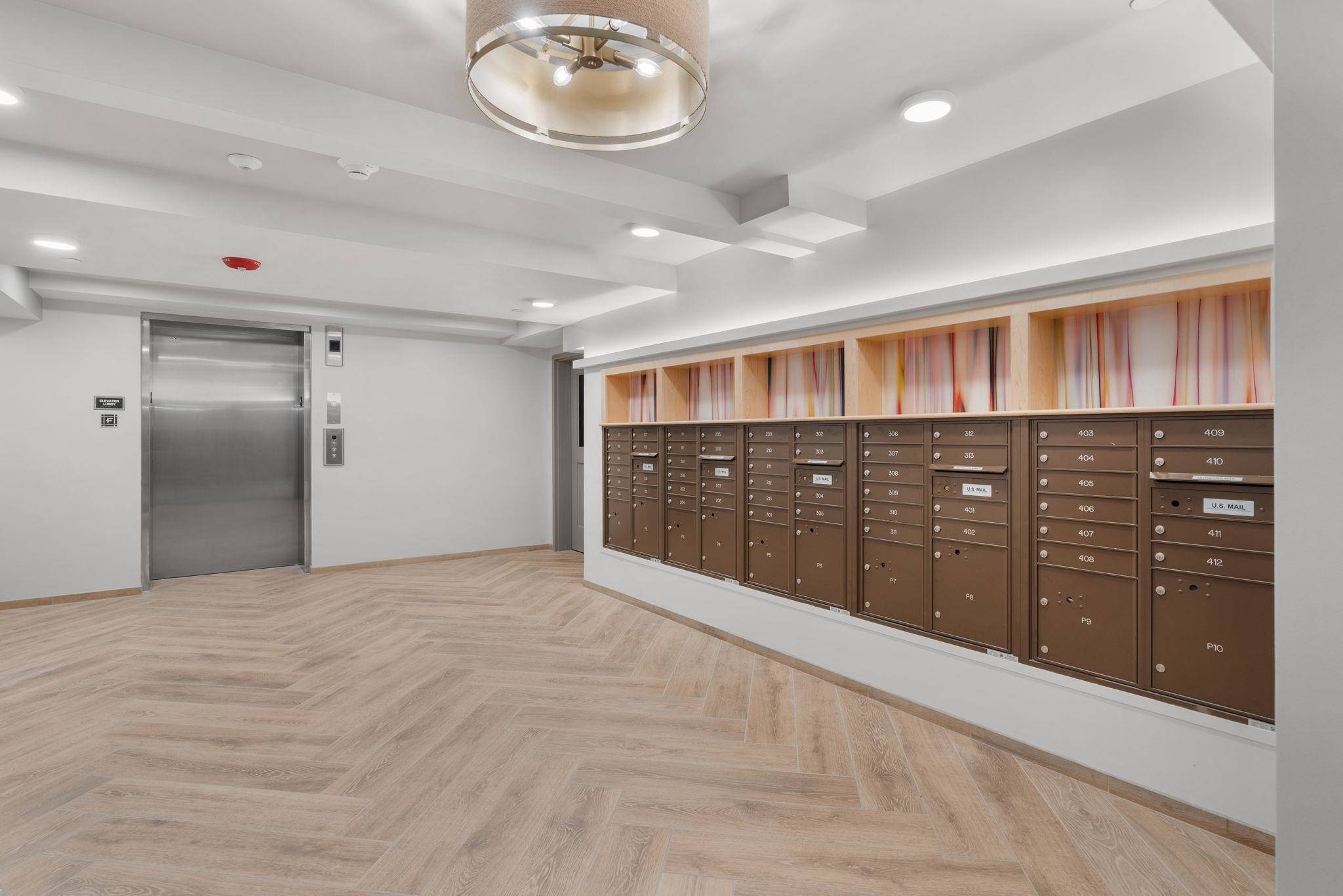 Portsmouth, NH 03801,99 Foundry PL #206