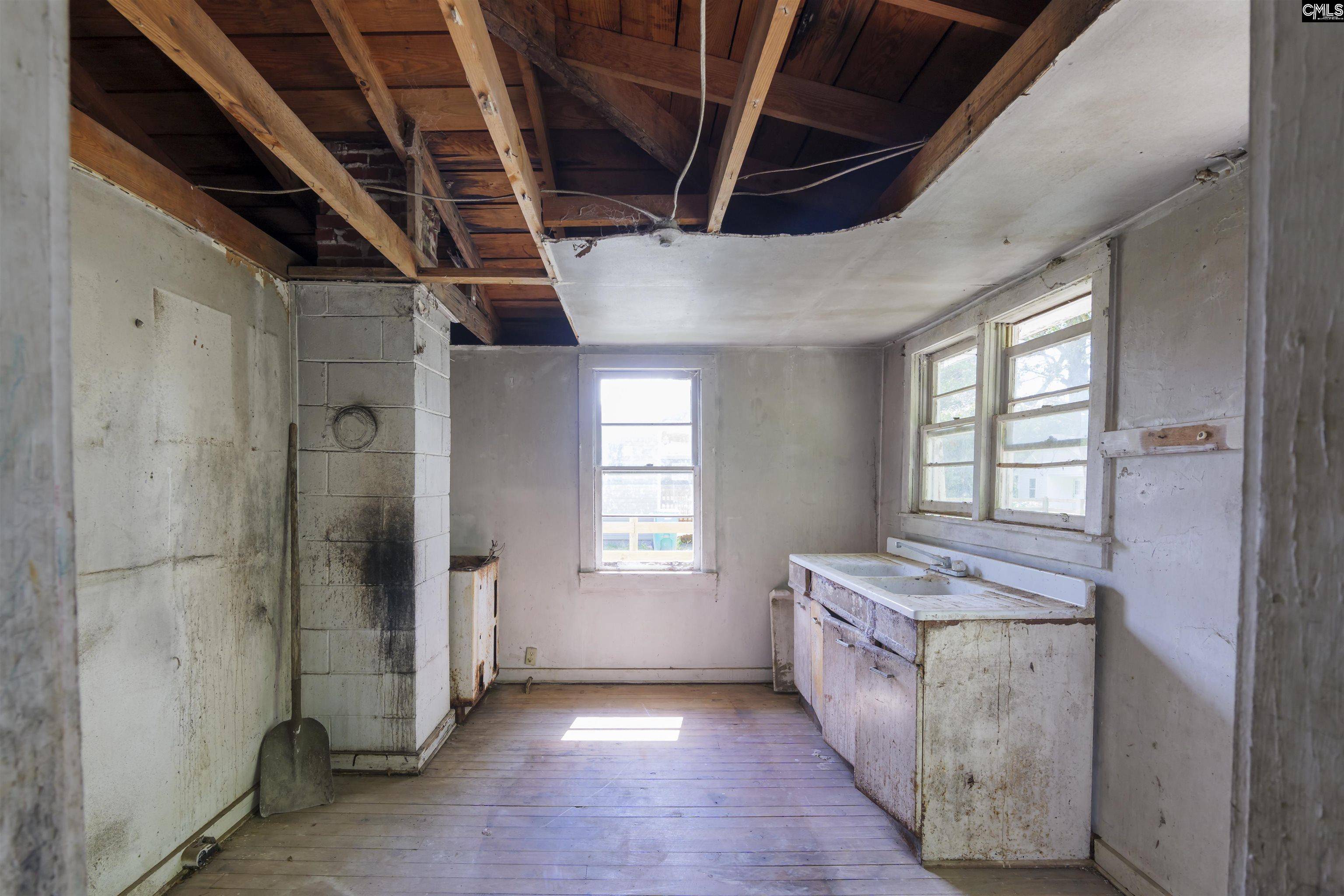 Leesville, SC 29070,331 Thomas Street