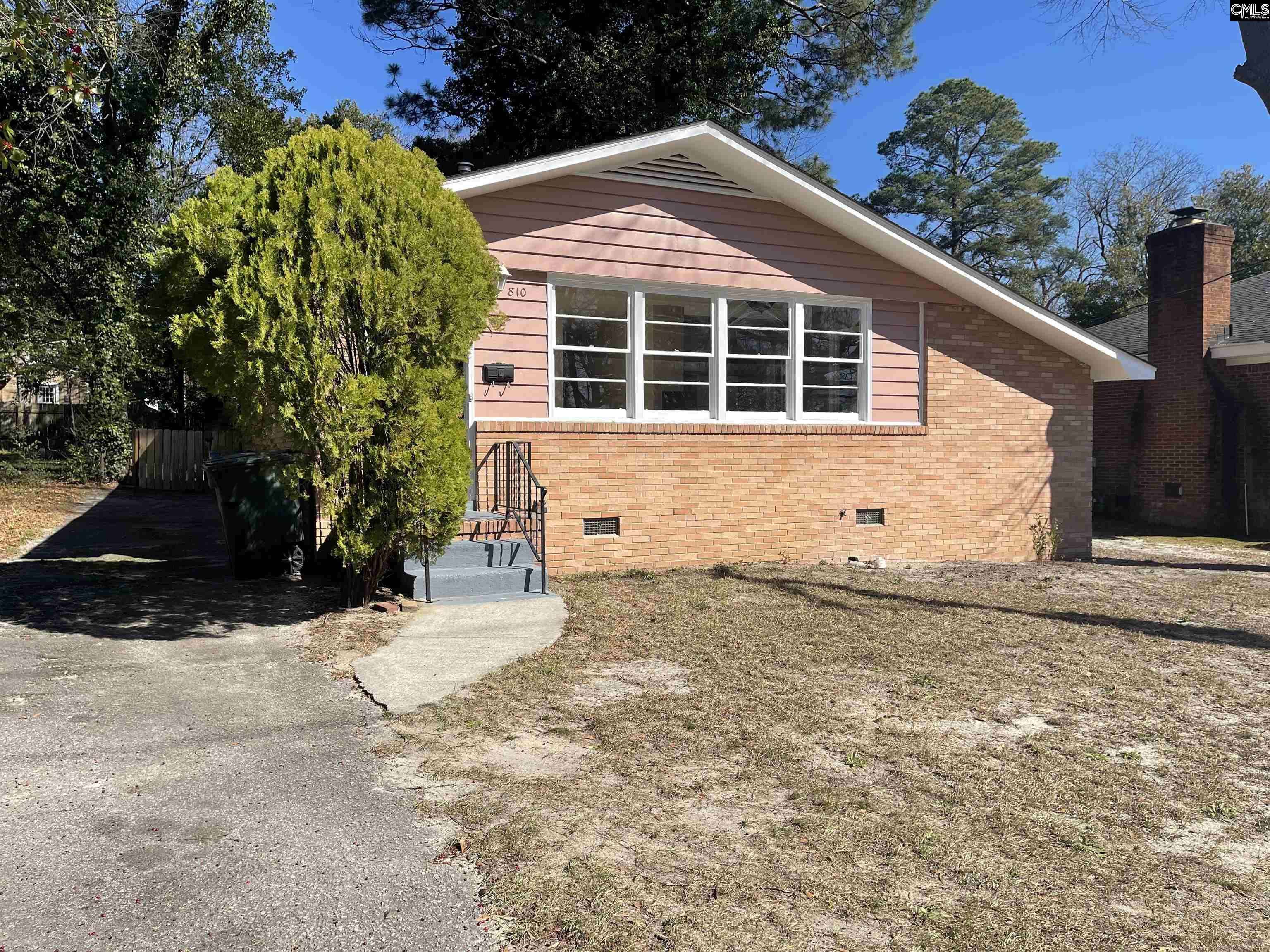 Columbia, SC 29205,810 S WOODROW