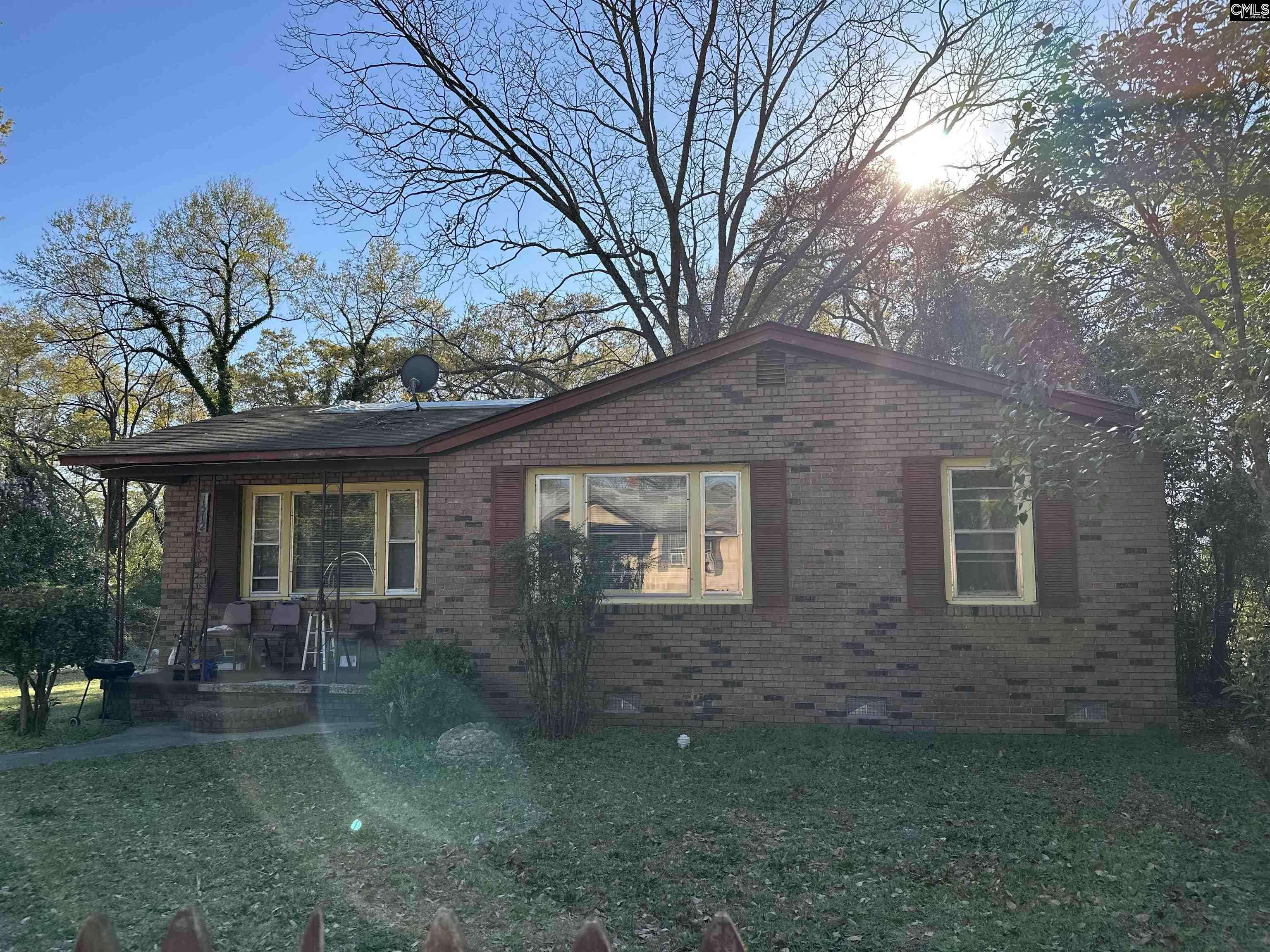 Cayce, SC 29033,1512 Hopkins Street