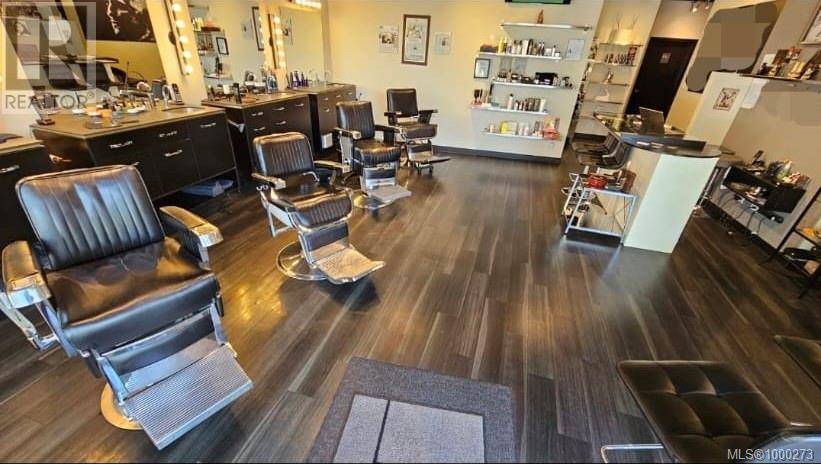 Victoria, BC V8V3X3,240 Cook St