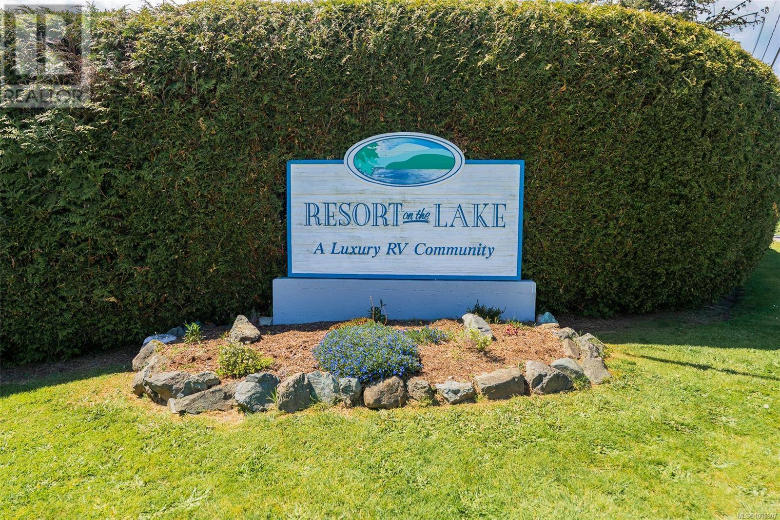 Nanaimo, BC V9R6X7,2107 Henderson Lake WAY #62
