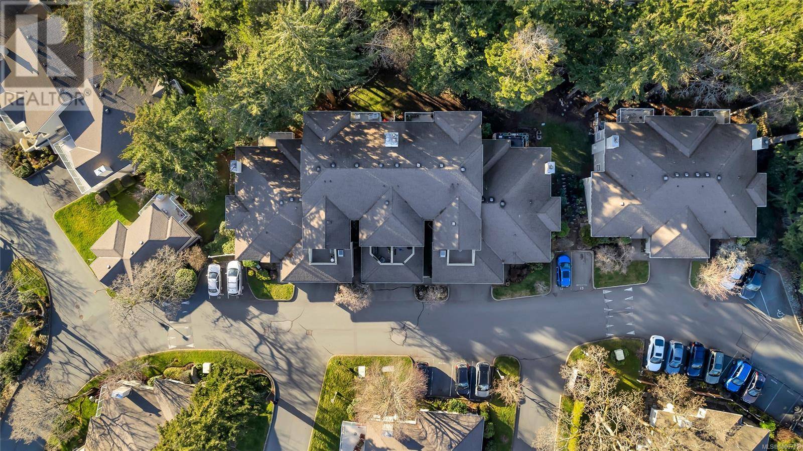 Esquimalt, BC V9A4L5,850 Parklands DR #30