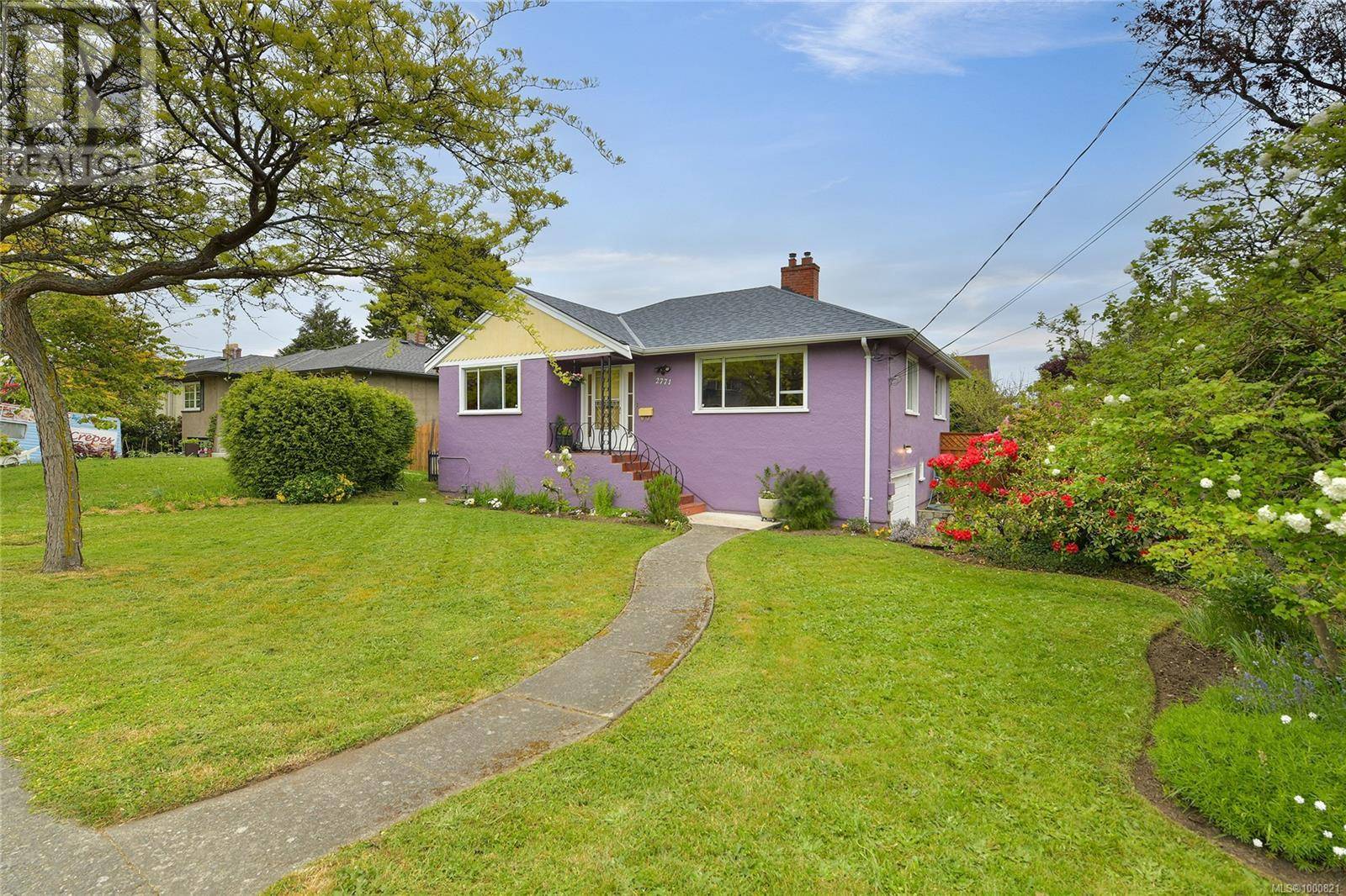 Oak Bay, BC V8R5C1,2771 Foul Bay Rd