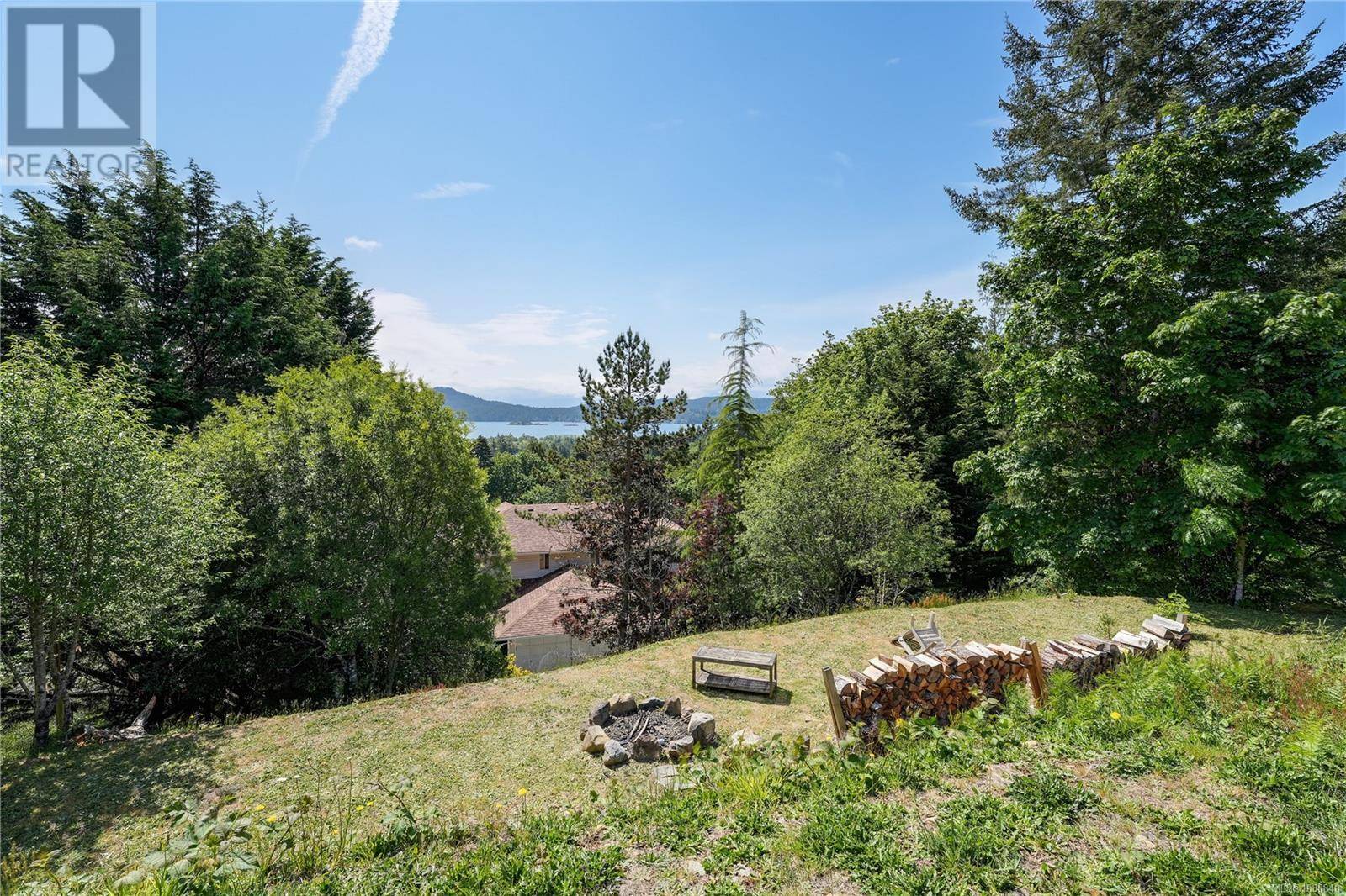 Sooke, BC V9Z0E6,2056 Gladys Pl