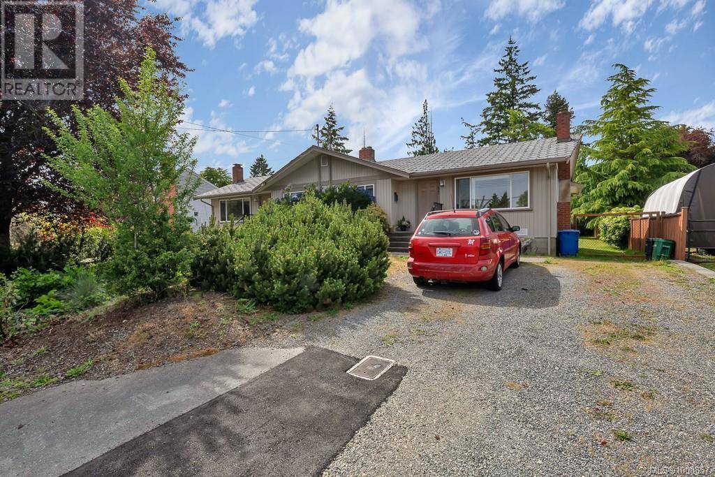 Nanaimo, BC V9T5N2,1441/1445 Montrose Ave