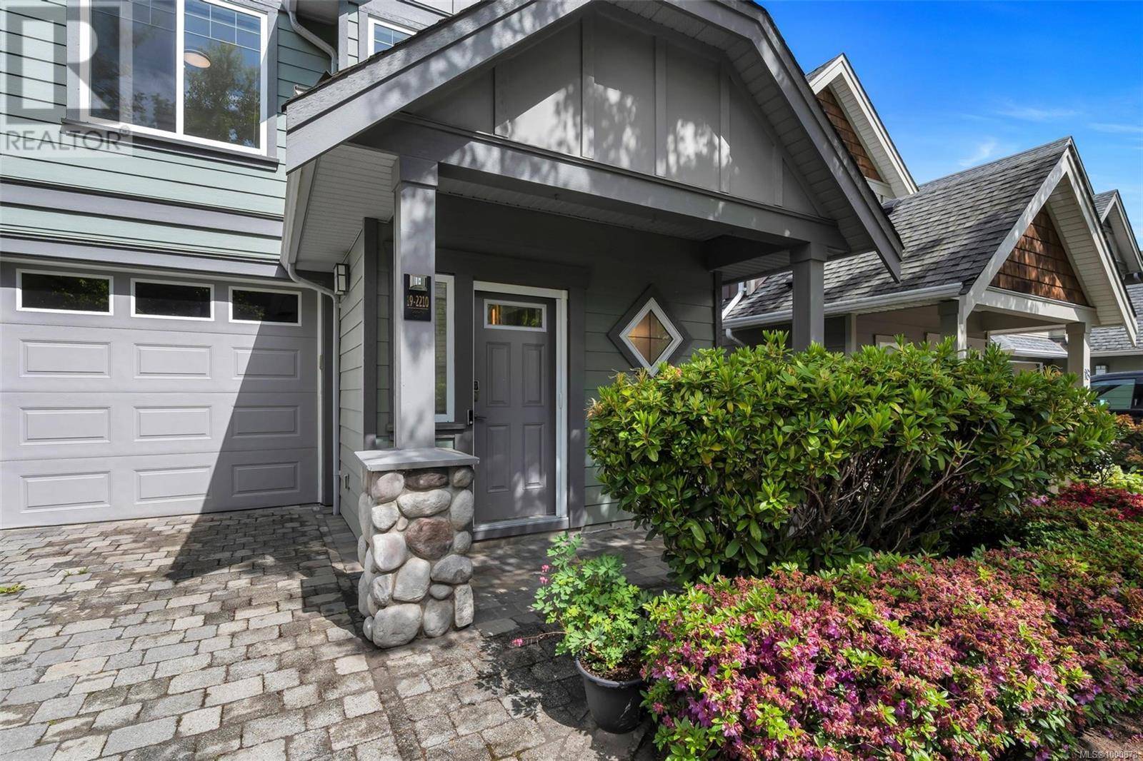 Colwood, BC V9B0E4,2210 Sooke RD #19