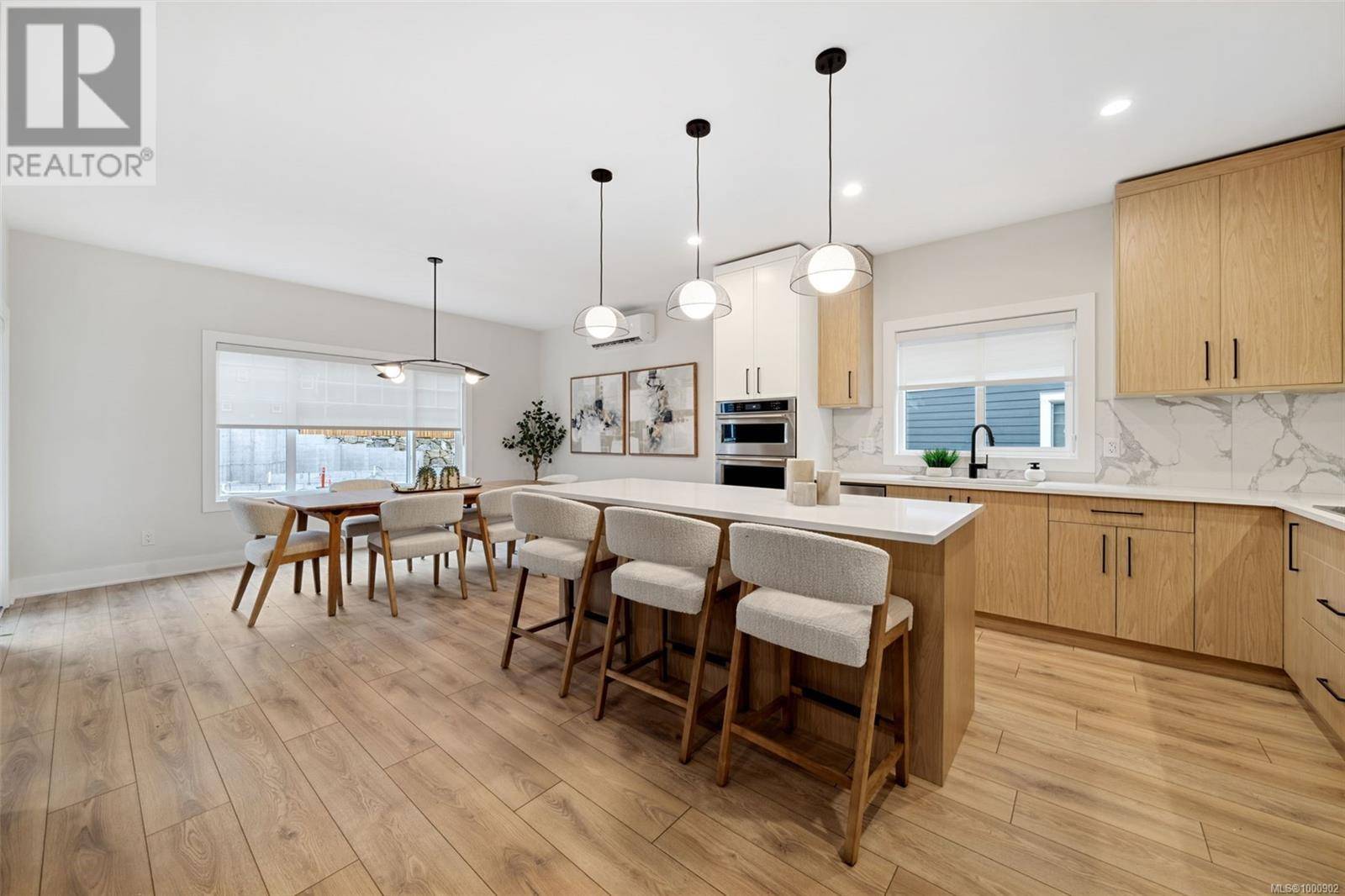Colwood, BC V9C0R5,3426 Trumpeter St