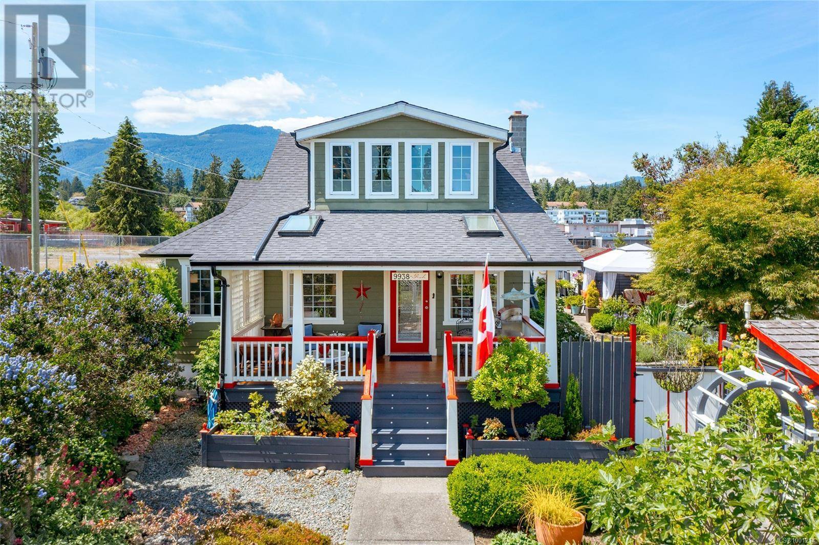 Chemainus, BC V0R1K1,9938 Seaview St