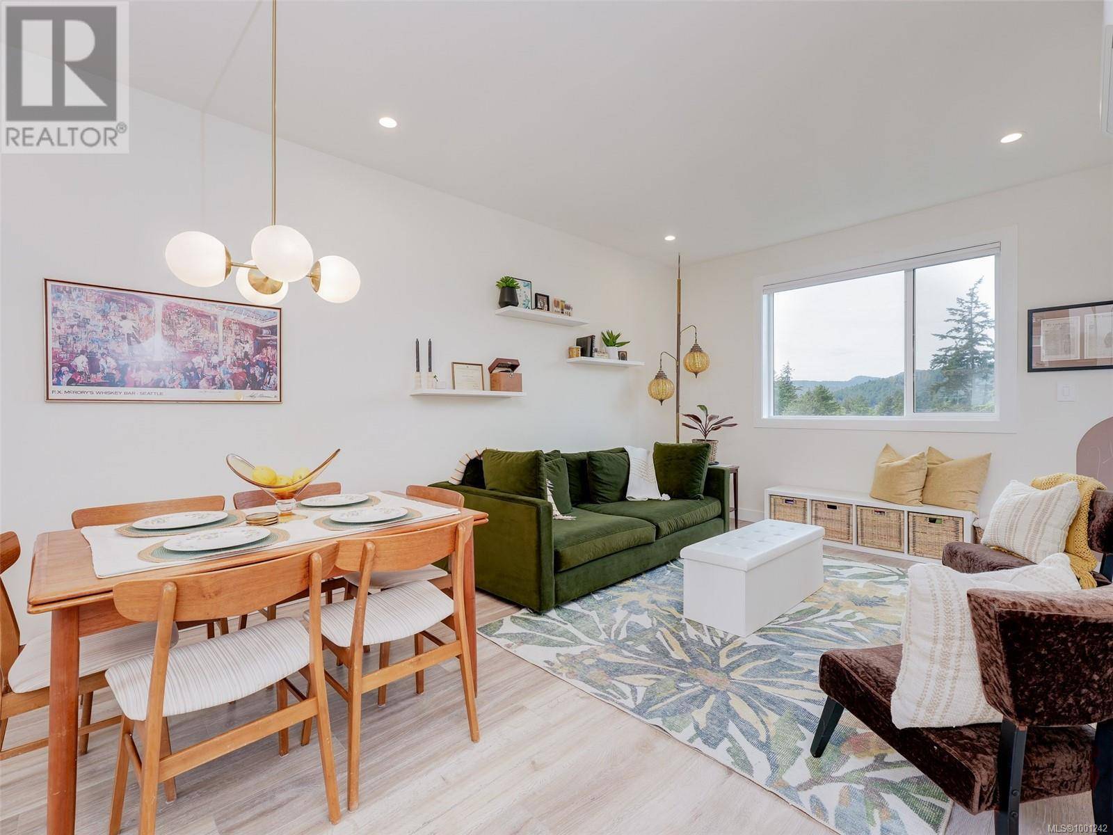 Langford, BC V9C0C4,3559 Vision WAY #102