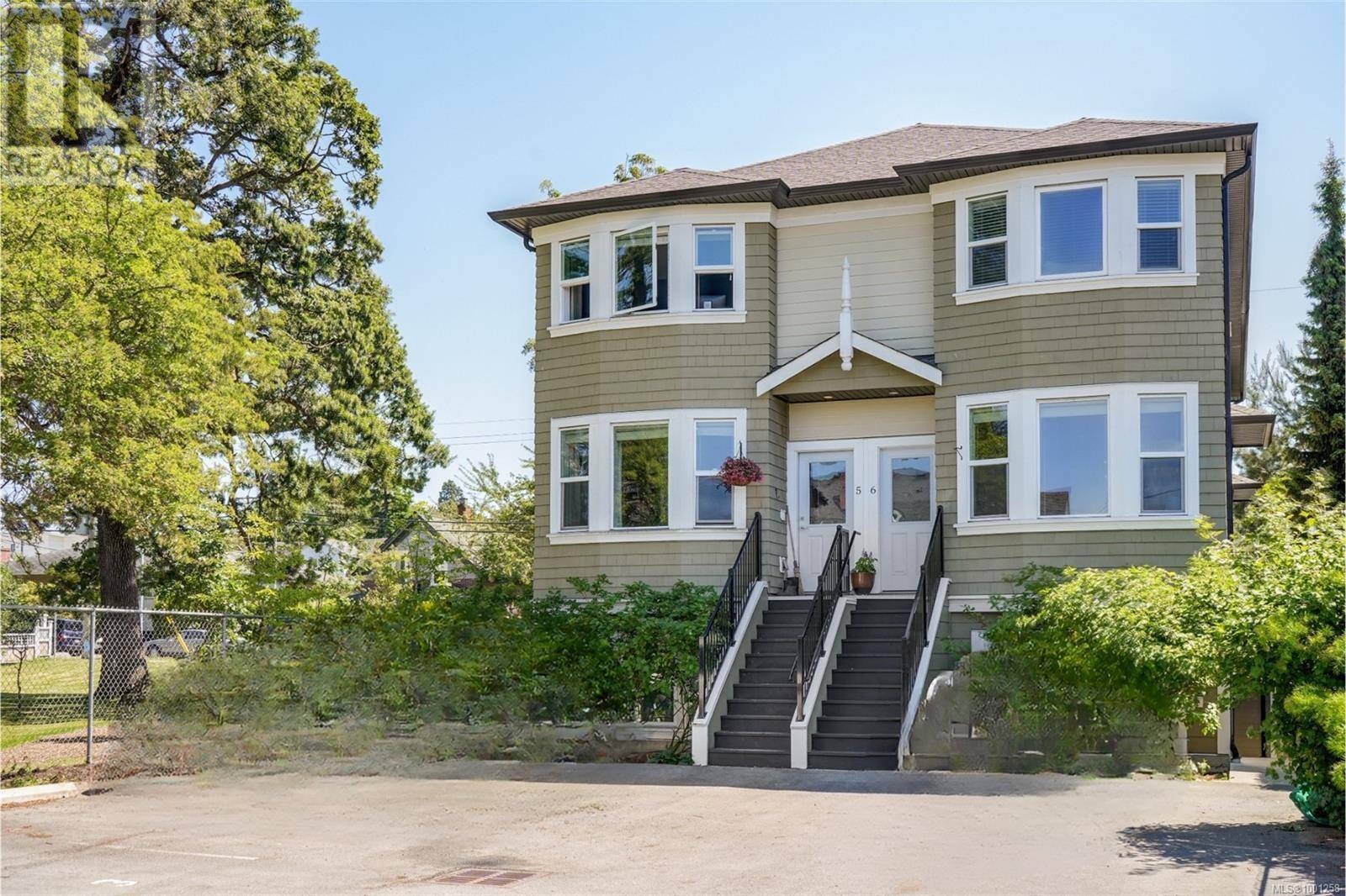 Victoria, BC V8T1G1,1146 Caledonia AVE #6