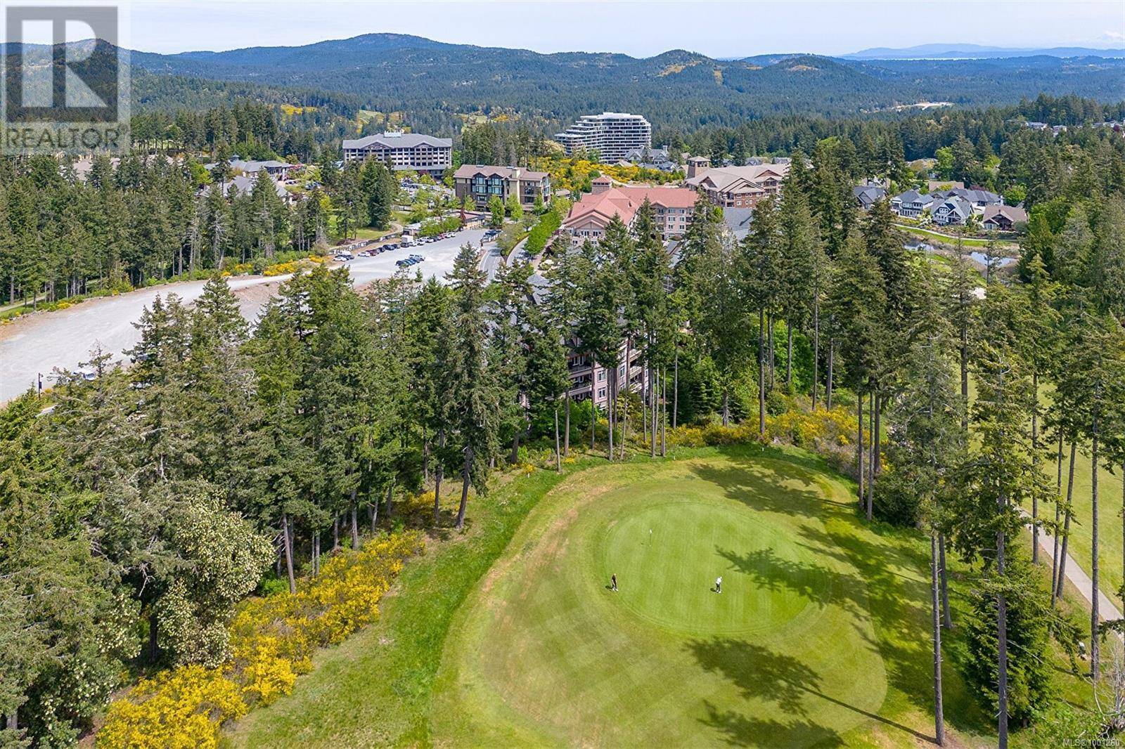 Langford, BC V9B0E1,1395 Bear Mountain Pkwy #210