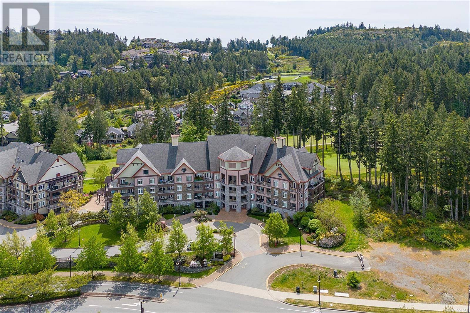 Langford, BC V9B0E1,1395 Bear Mountain Pkwy #212