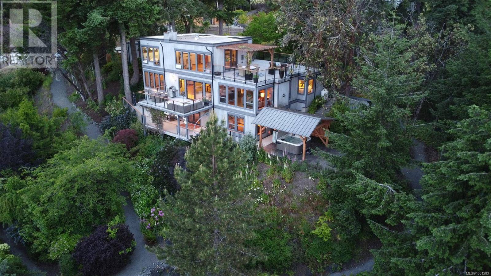 Duncan, BC V9L5S5,6491 Pacific Dr