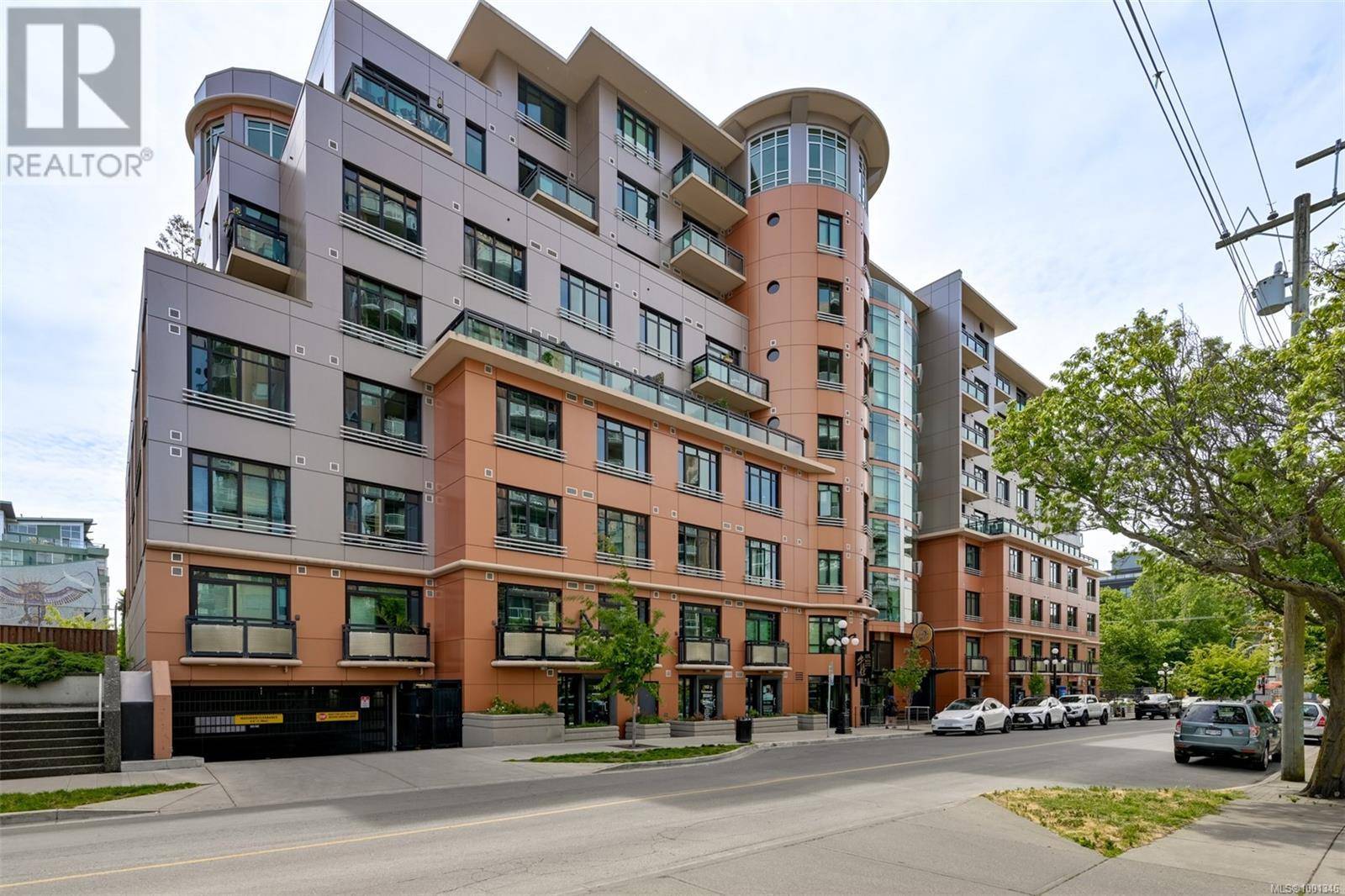 Victoria, BC V8V0C9,1029 View ST #523