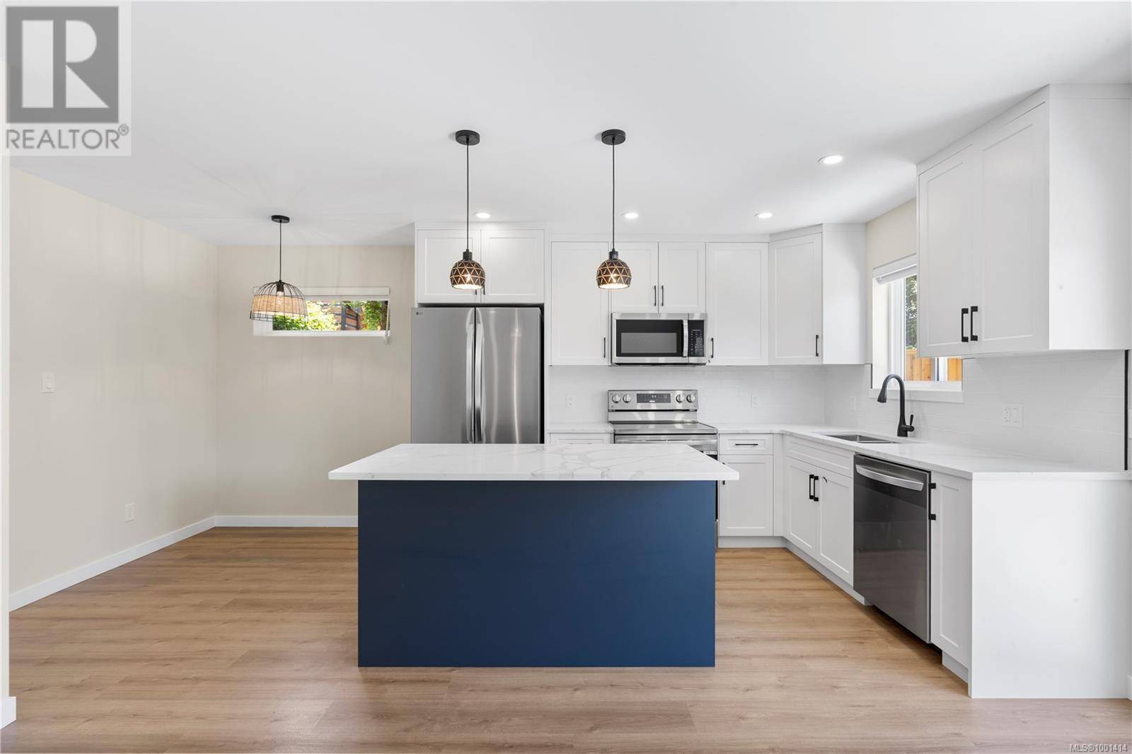 Langford, BC V9B5N3,732 Stonebrook Lane