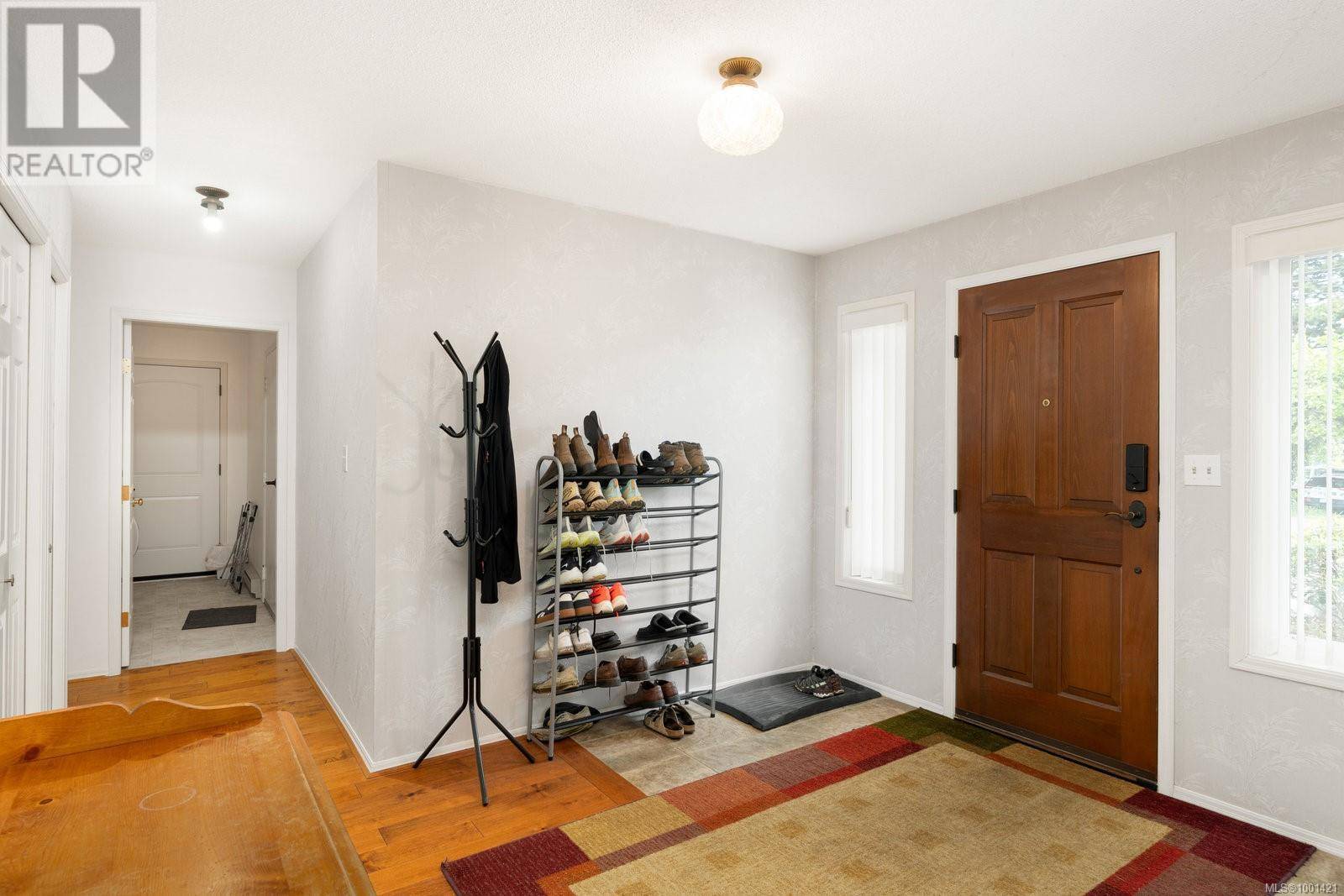 Saanich, BC V8N3C1,3996 Cedar Hill Rd