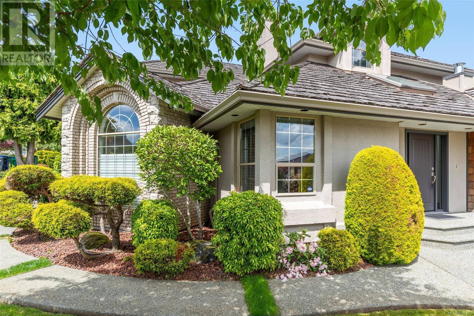 Nanaimo, BC V9V1N5,6350 Groveland Dr