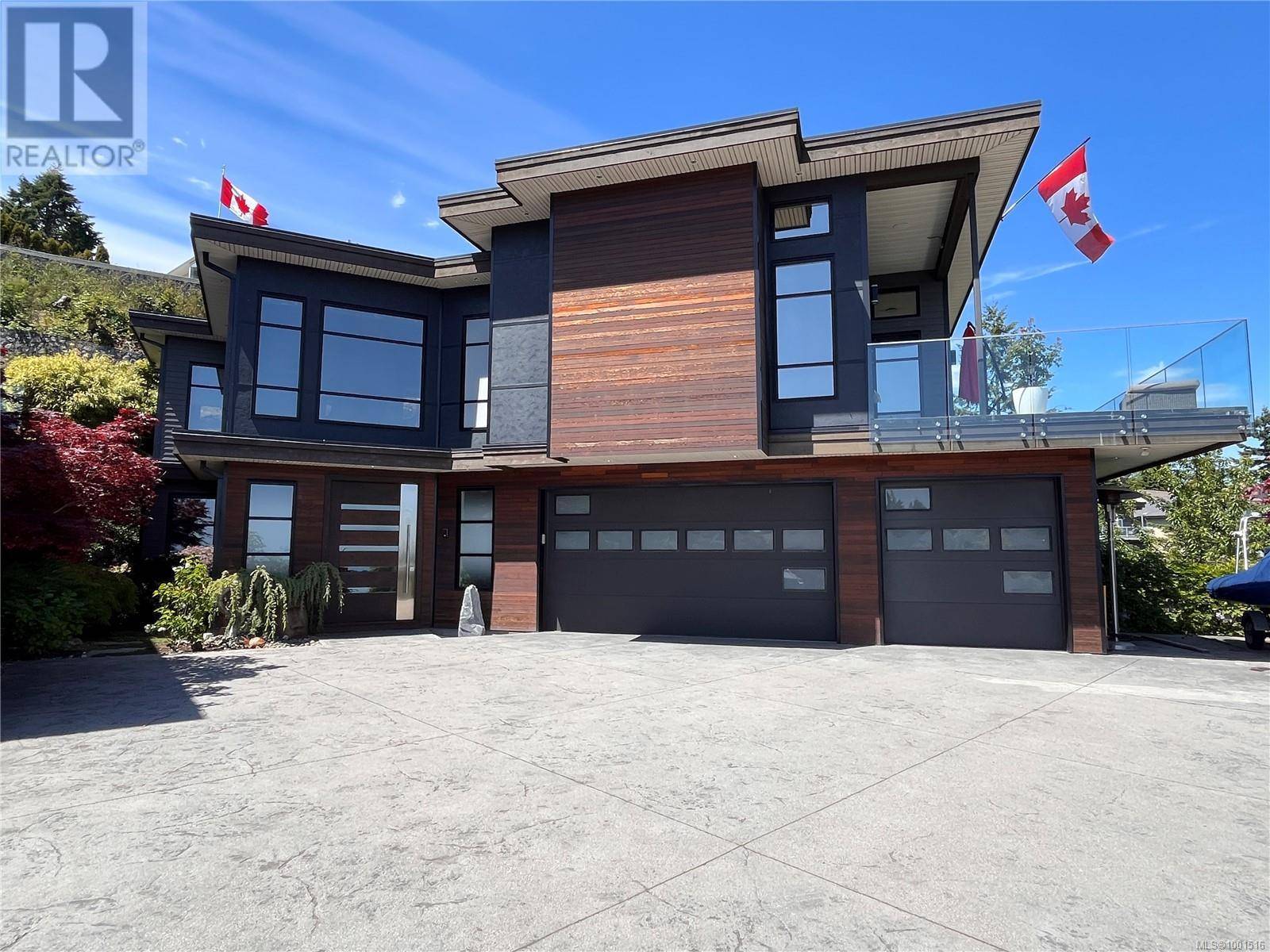 Colwood, BC V9C3P1,3358 Haida Dr