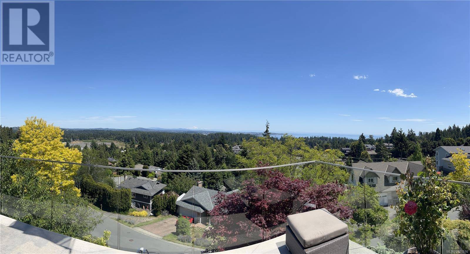 Colwood, BC V9C3P1,3358 Haida Dr