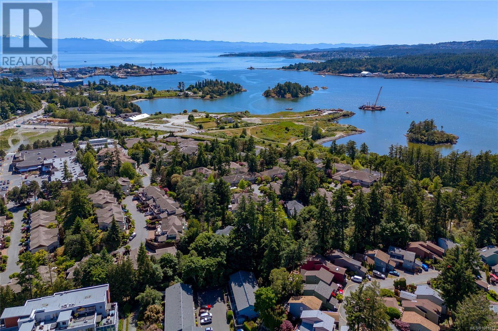 View Royal, BC V9A7M9,118 Aldersmith PL #58