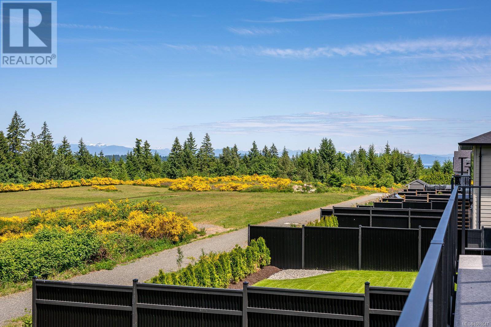 Courtenay, BC V9N0E7,3284 Marygrove Pl