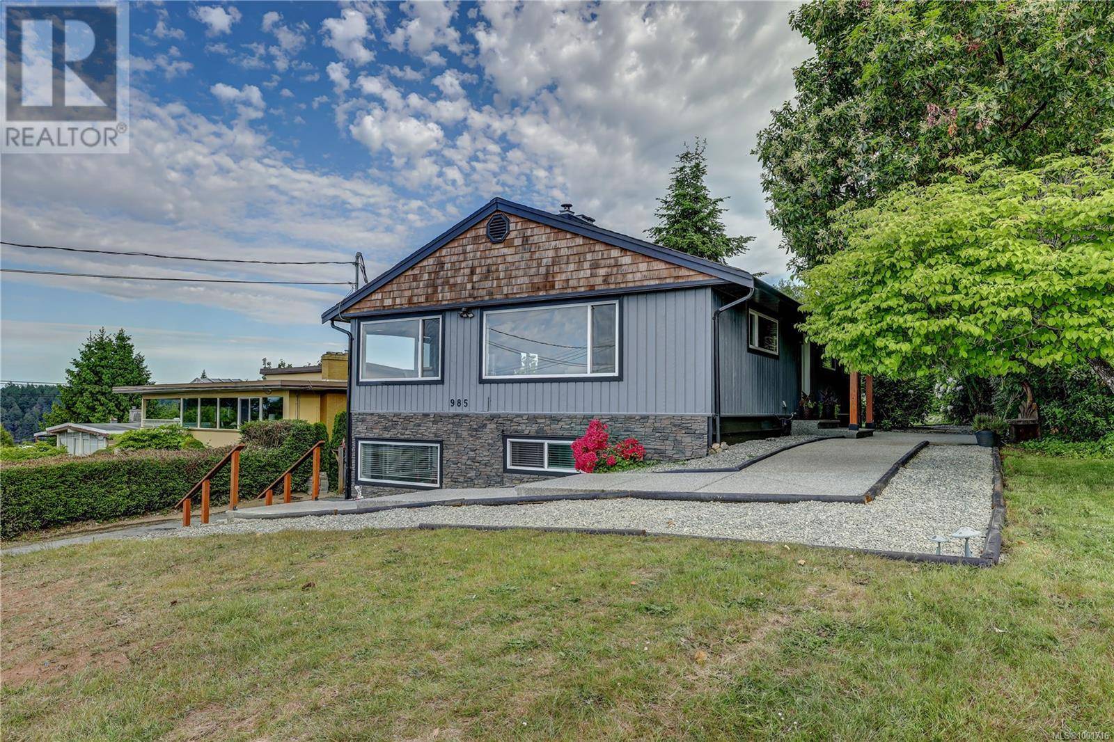 Nanaimo, BC V9S2Z9,985 Malaspina Cres