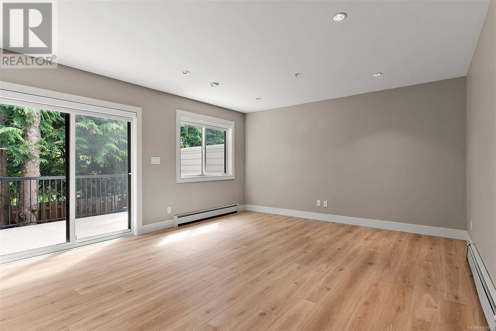 Sooke, BC V9Z0Z1,2096 Kennedy ST #104