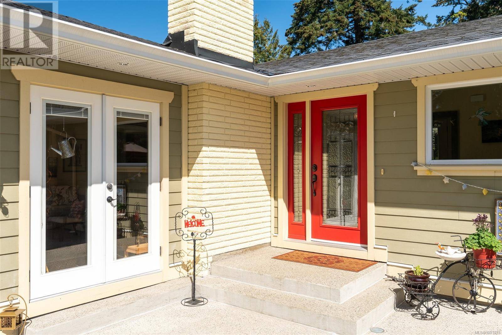 North Saanich, BC V8L1K9,8545 Aldous Terr