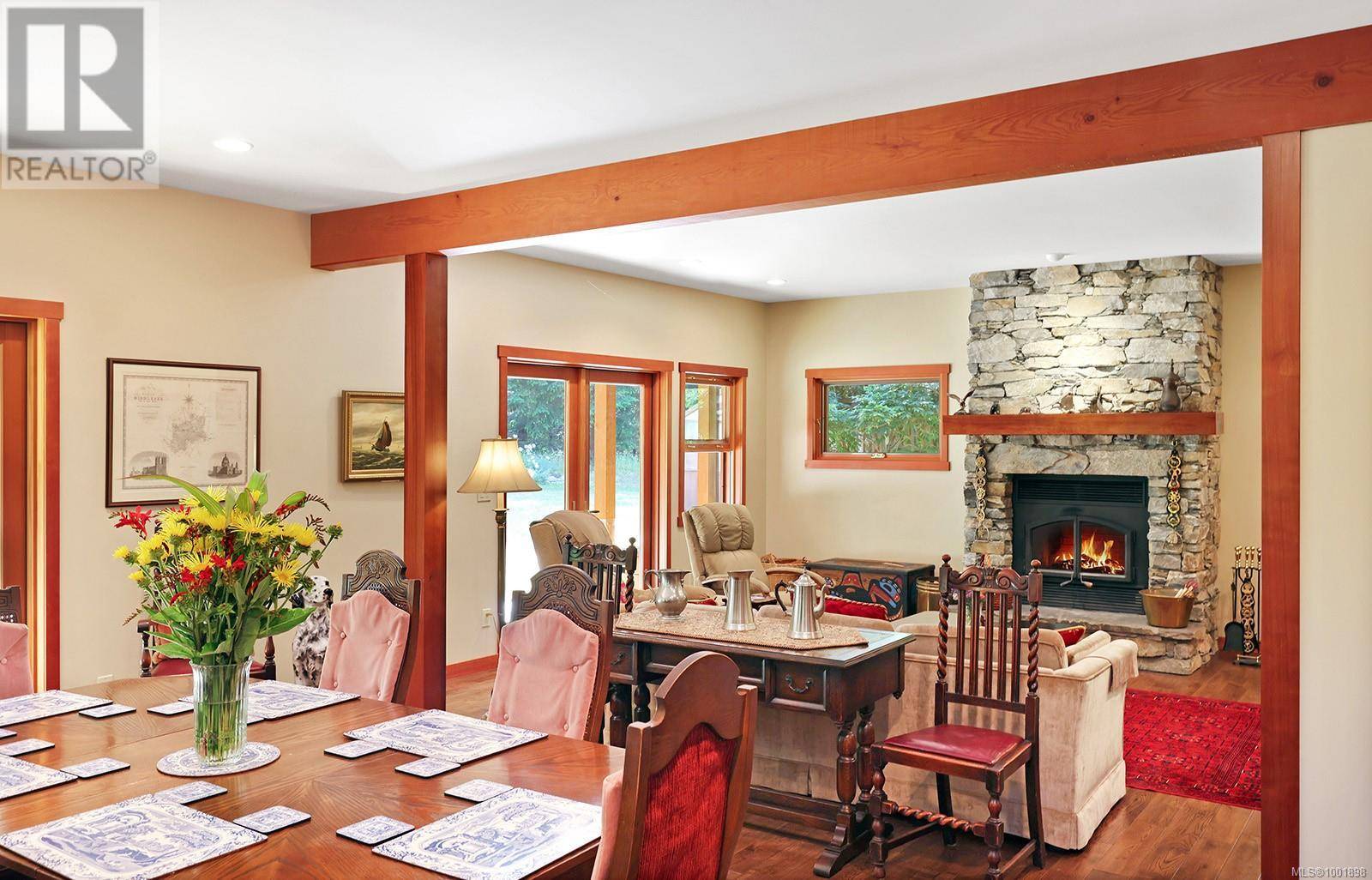 Hornby Island, BC V0R1Z0,1645 Lea Smith Rd