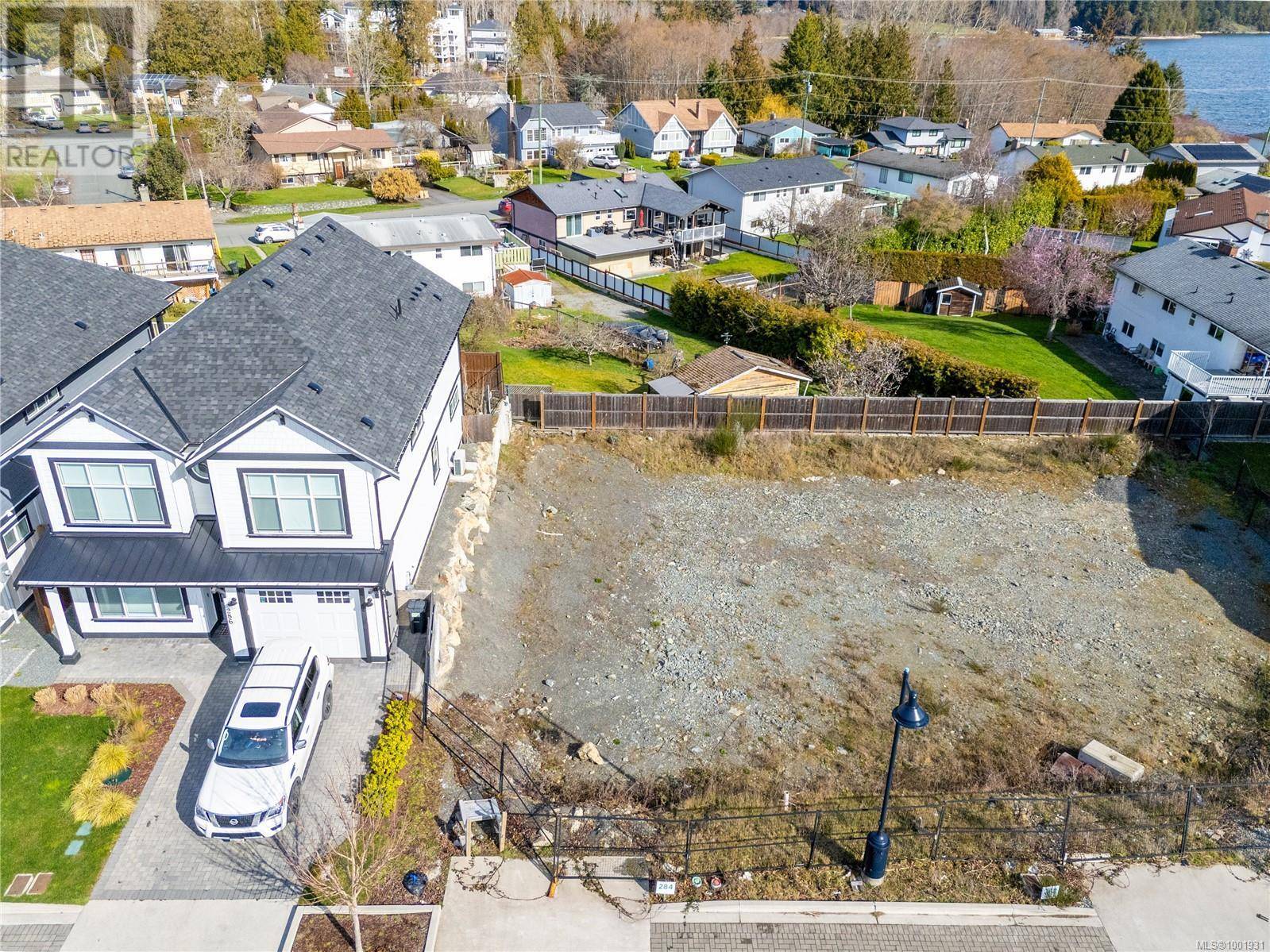 Colwood, BC V9C0R1,284 Seafield Rd