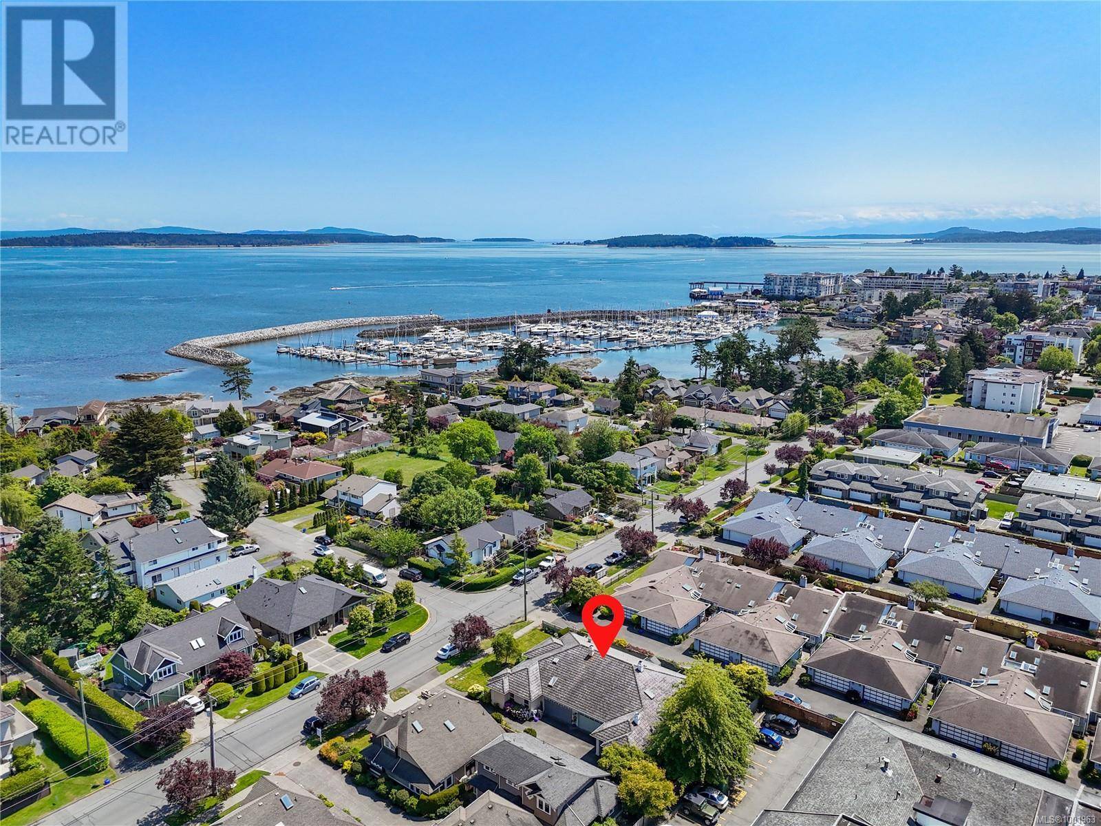 Sidney, BC V8L3B3,10126 Third St
