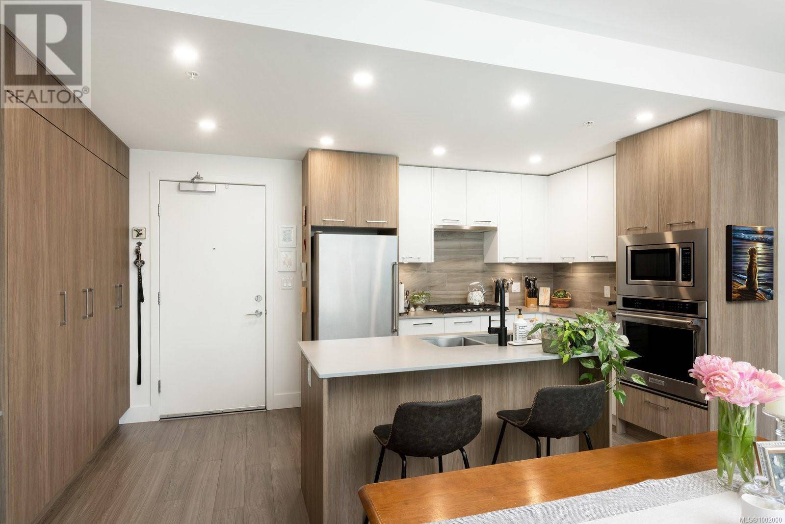Langford, BC V9B0W5,960 Reunion AVE #405