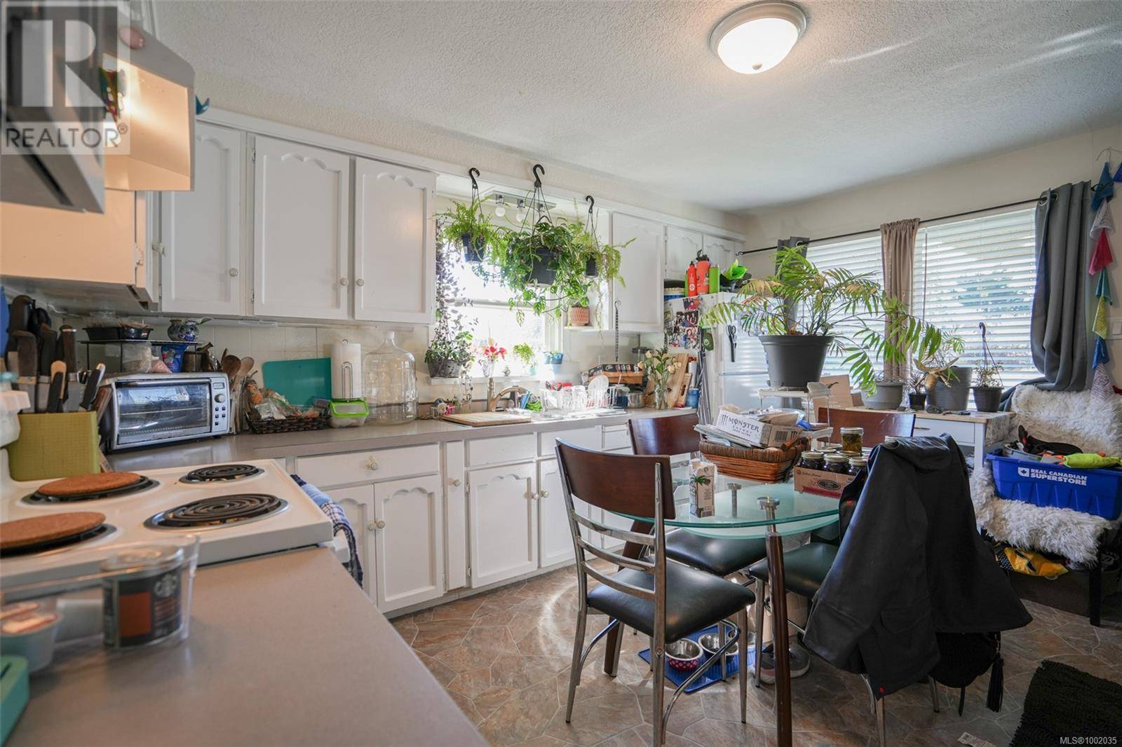 Port Alberni, BC V9Y1X3,3948 Argyle St