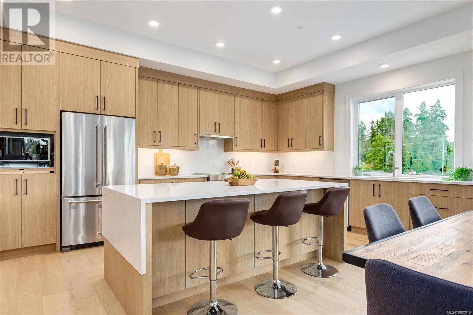 Qualicum Beach, BC V9K2K3,685 Berwick RD South #303