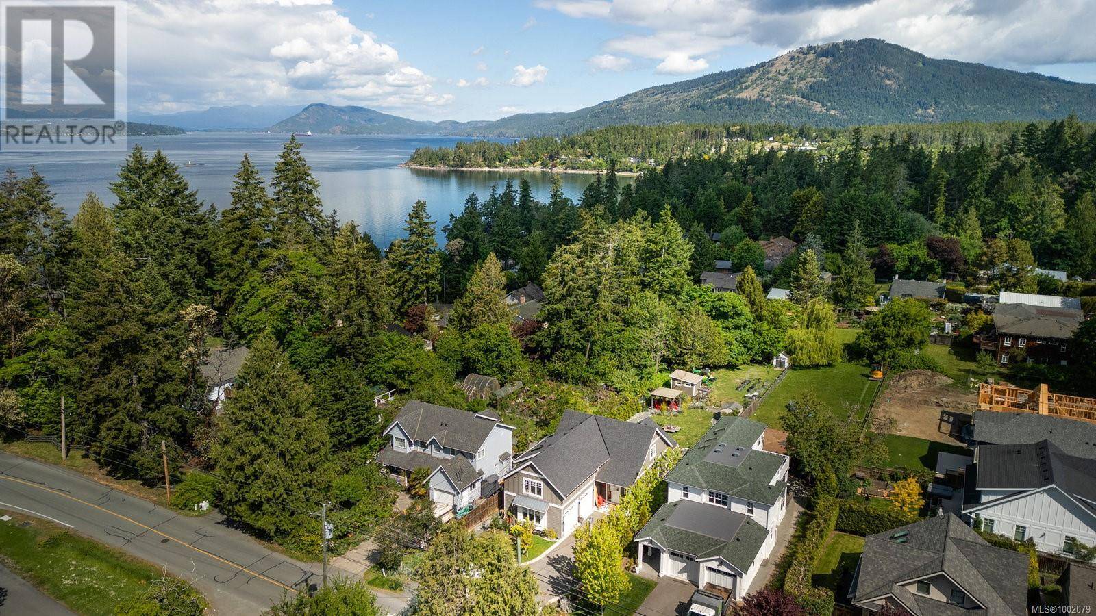 North Saanich, BC V8L5S2,648 Birch Rd